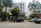 Townhouse for rent in Nam Long, Phu My Hung, District 7 with 5 floors, elevator in front of the main road