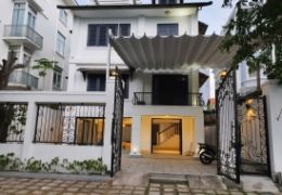 Cho thuê biệt thự KDC Tấn Trường, Quận 7 xây 4 tầng diện tích lớn view sông an ninh 24/24 – 240m2
