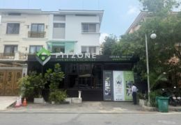 Duplex villa for rent in My Hoang Phu My Hung, District 7 with ground floor + 2 floors in front of Pham Thai Buong – 210m2