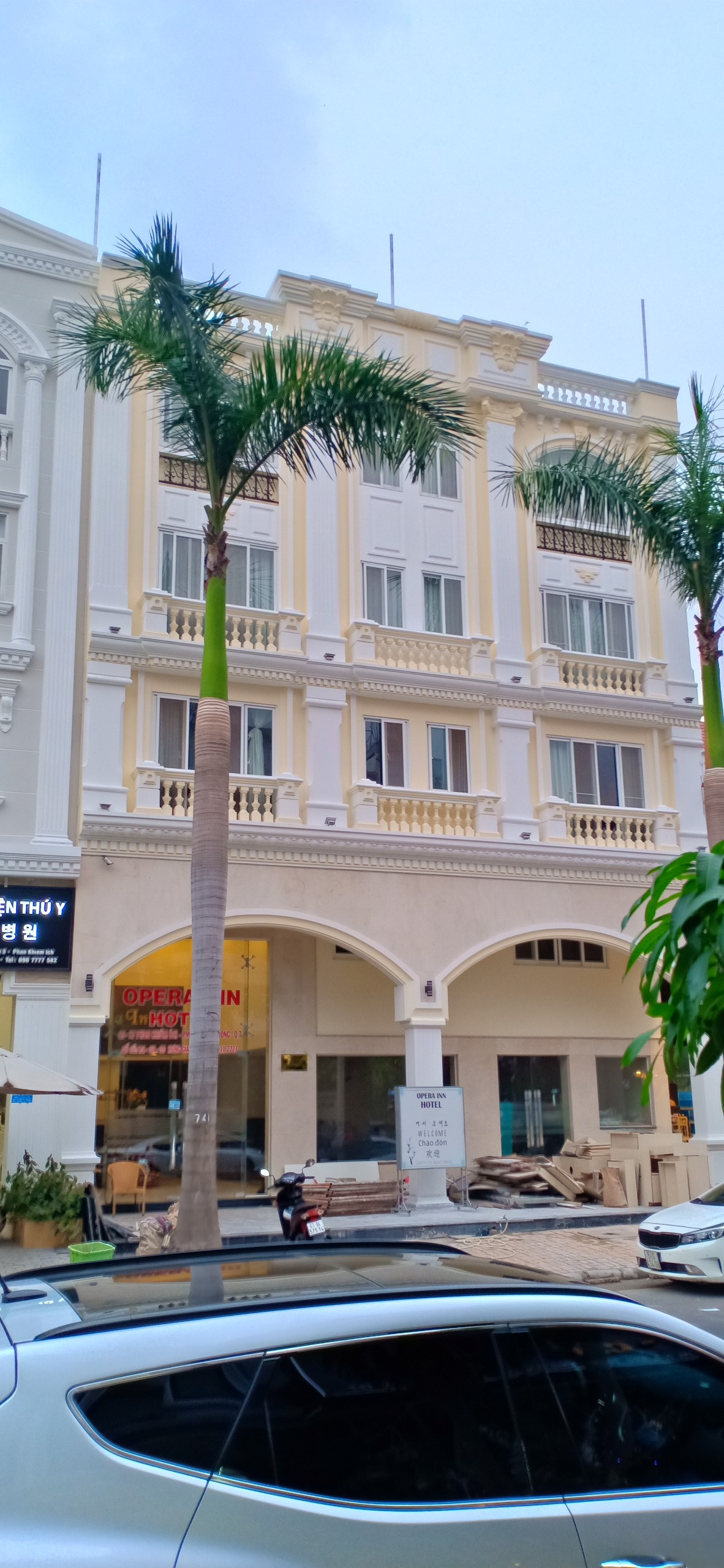 CHO THUÊ HOTEL HƯNG GIA 3 NHÀ MỚI  1