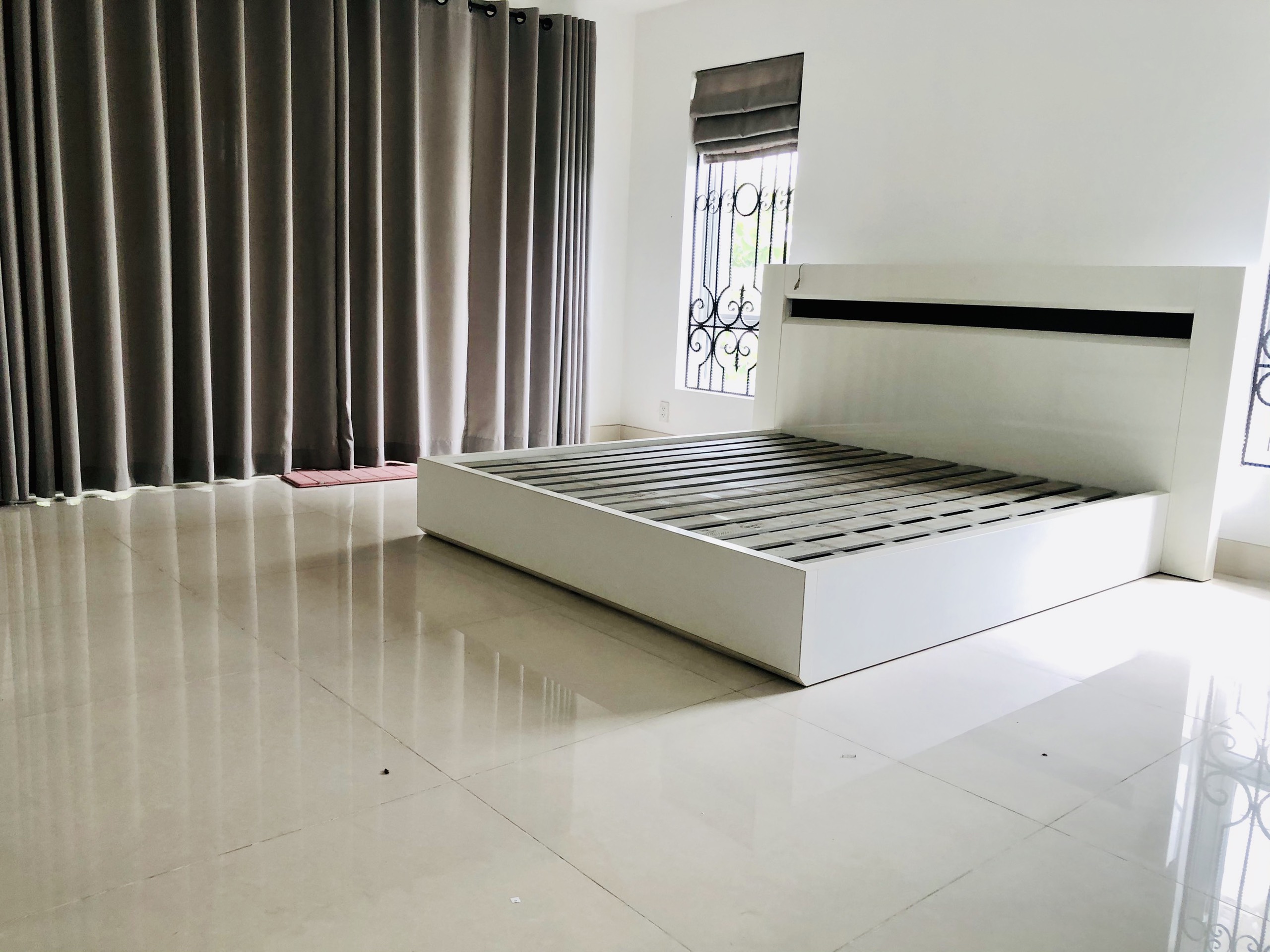 For rent  Phu My Van Phat Hung Villa- District 7 5