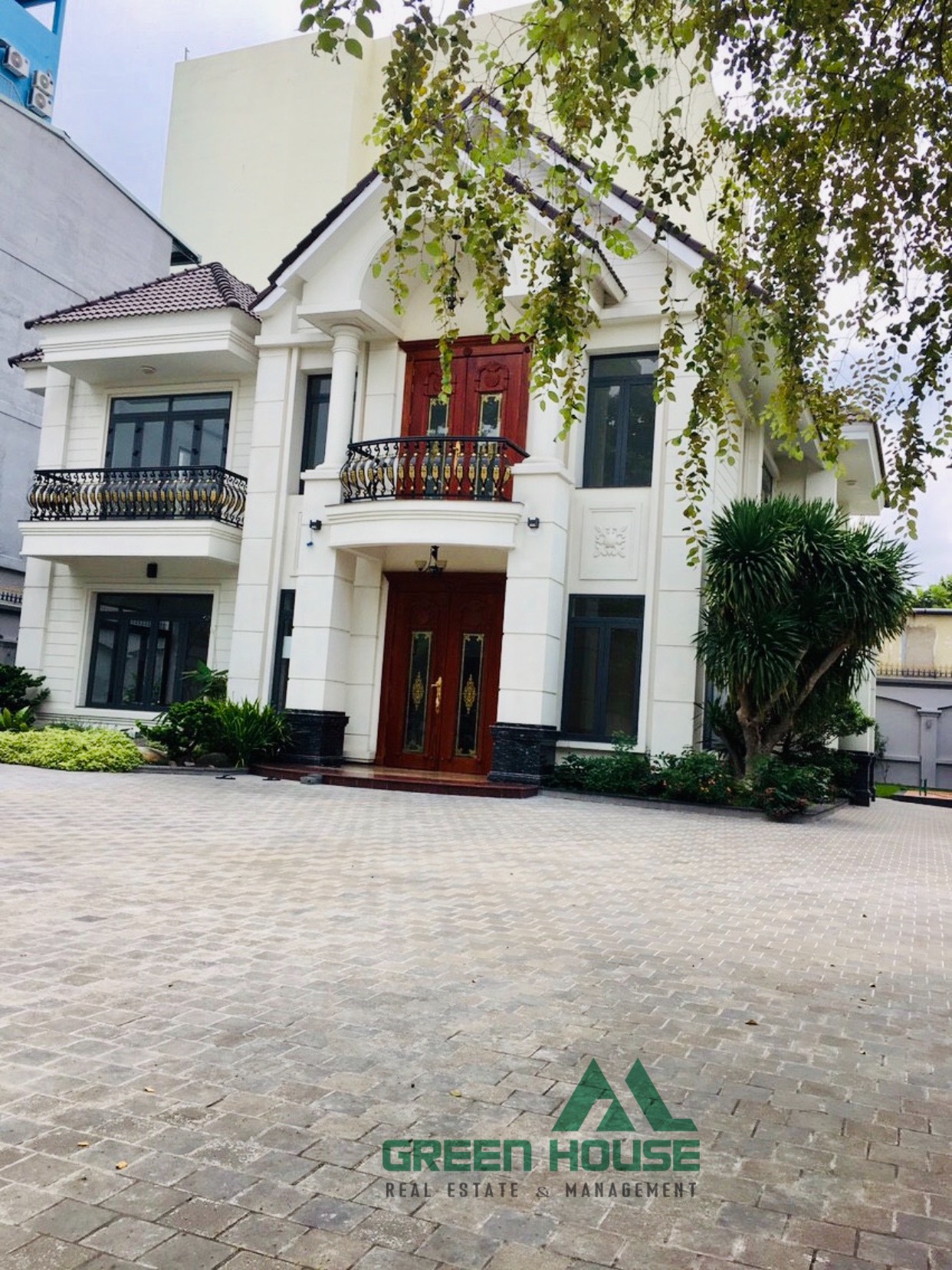 Tran Nao Villa for Sale in District 2