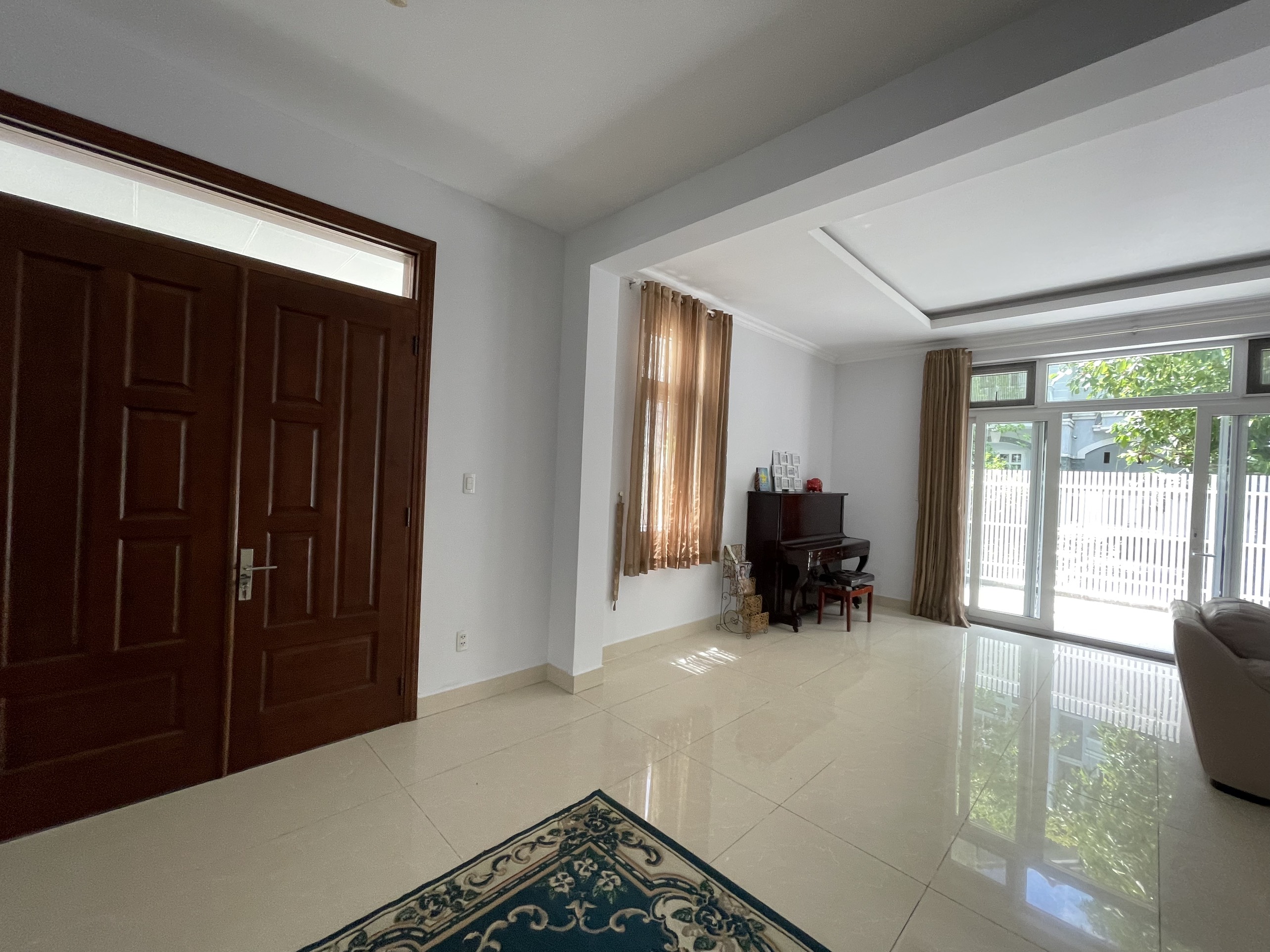 Single for rent Nam Thong Phu My Hung - District 7- A nice house 13