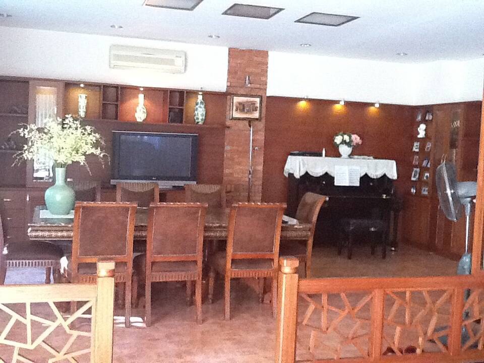 nam quang villa for sale near saigon south international school  1