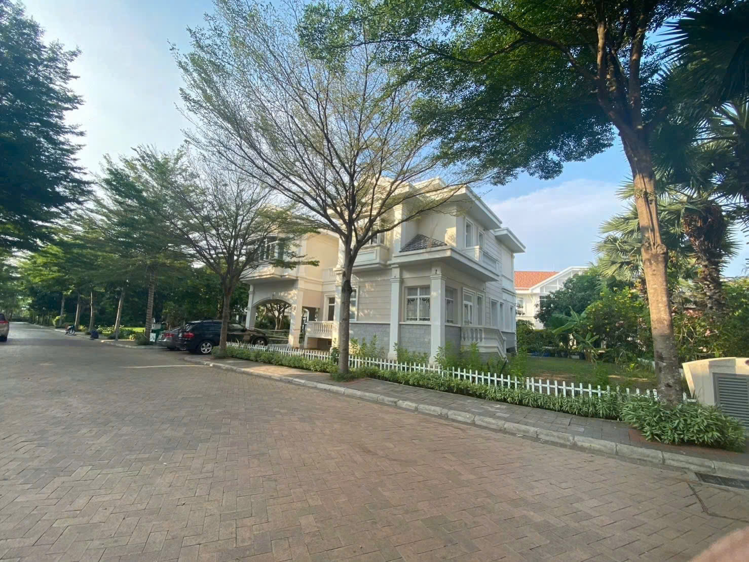 Chateau Phu My Hung detached villa for sale, VIP corner apartment, built 4 floors, self-decorated house according to your preferences – 567.2m2 5