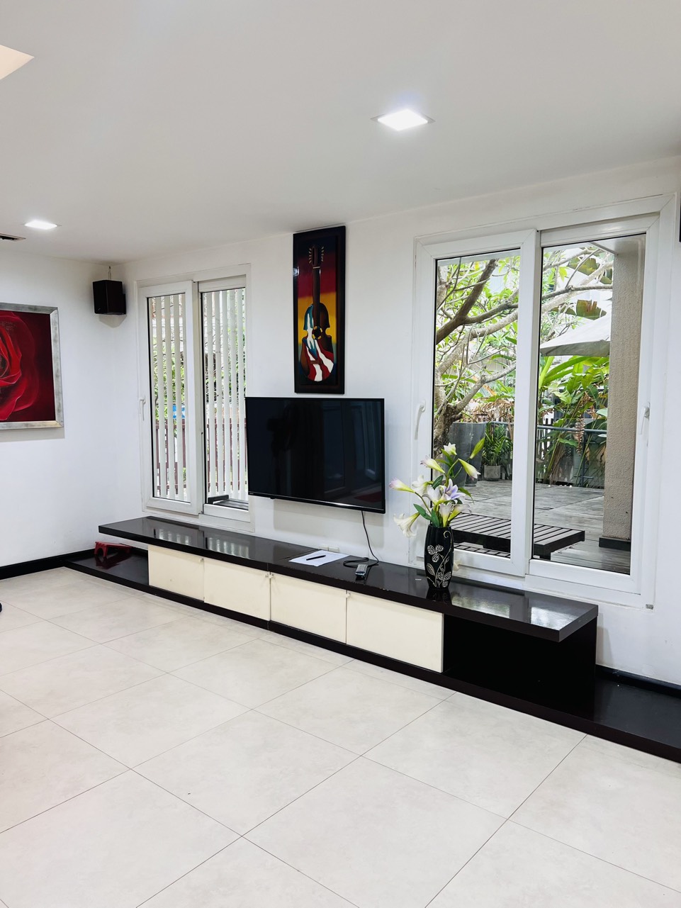 Villa for rent  A71 Nam Thong 1 Phu My Hung, District 7 corner apartment, 4 bedrooms, swimming pool 15