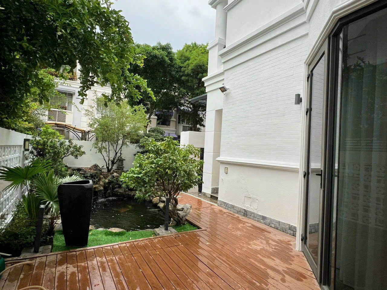 Villa for sale in Nam Vien Phu My Hung, District 7, beautiful house in VIP area with 4 bedrooms 8