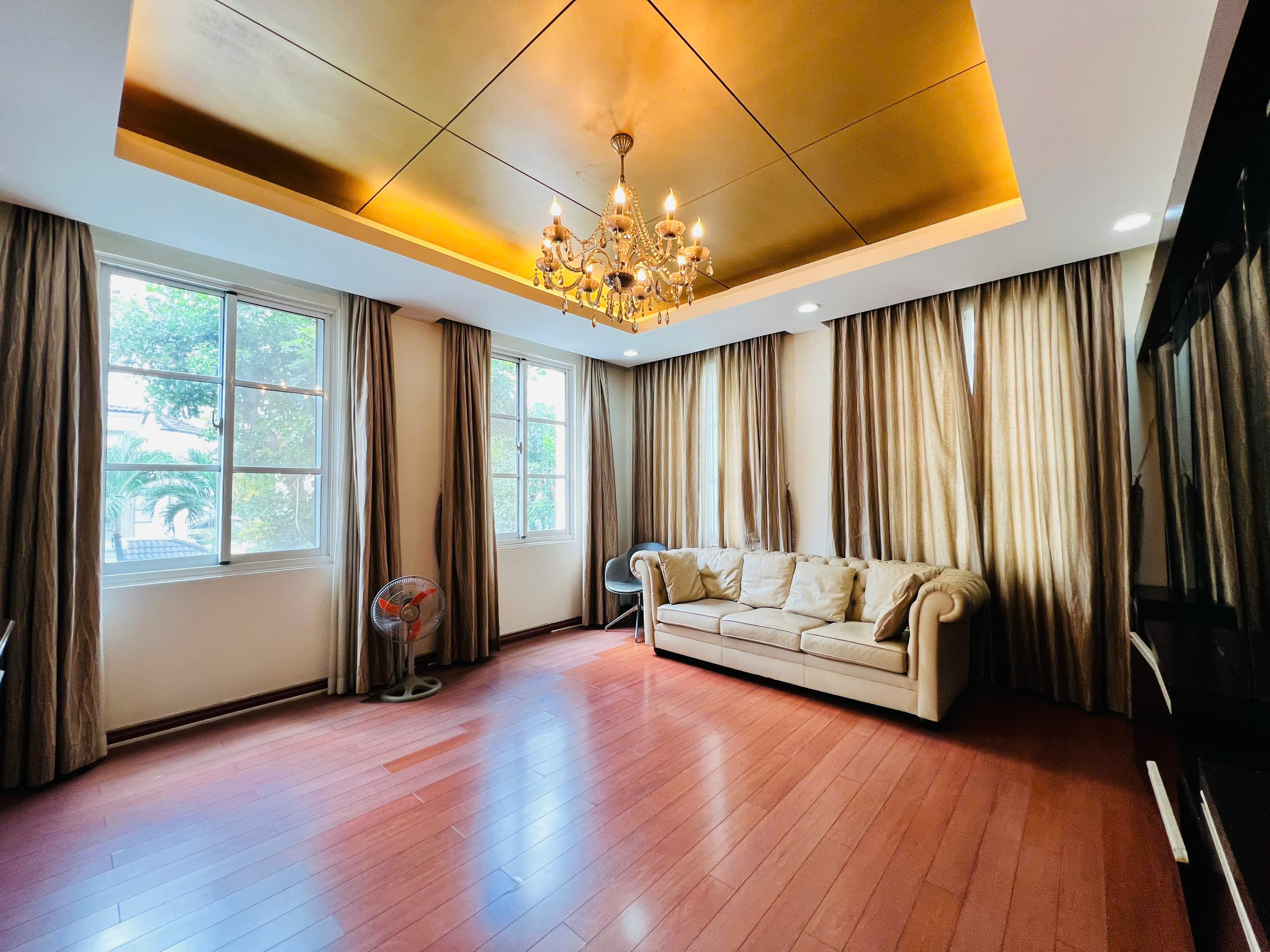 Bán cặp biệt thự đơn lập Mỹ Văn Phú Mỹ Hưng căn góc công viên xây 3 tầng có 7 phòng ngủ – 496m2 11