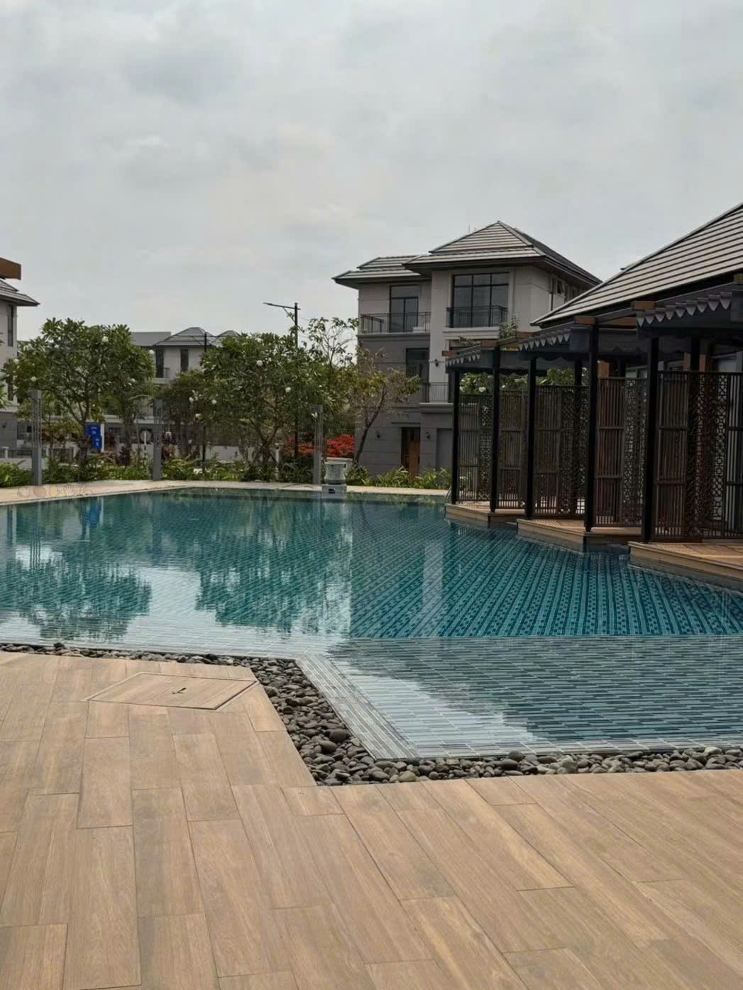 GS Metrocity villa for rent, Nha Be built 3 floors with 4 bedrooms in compound area – 250m2 14