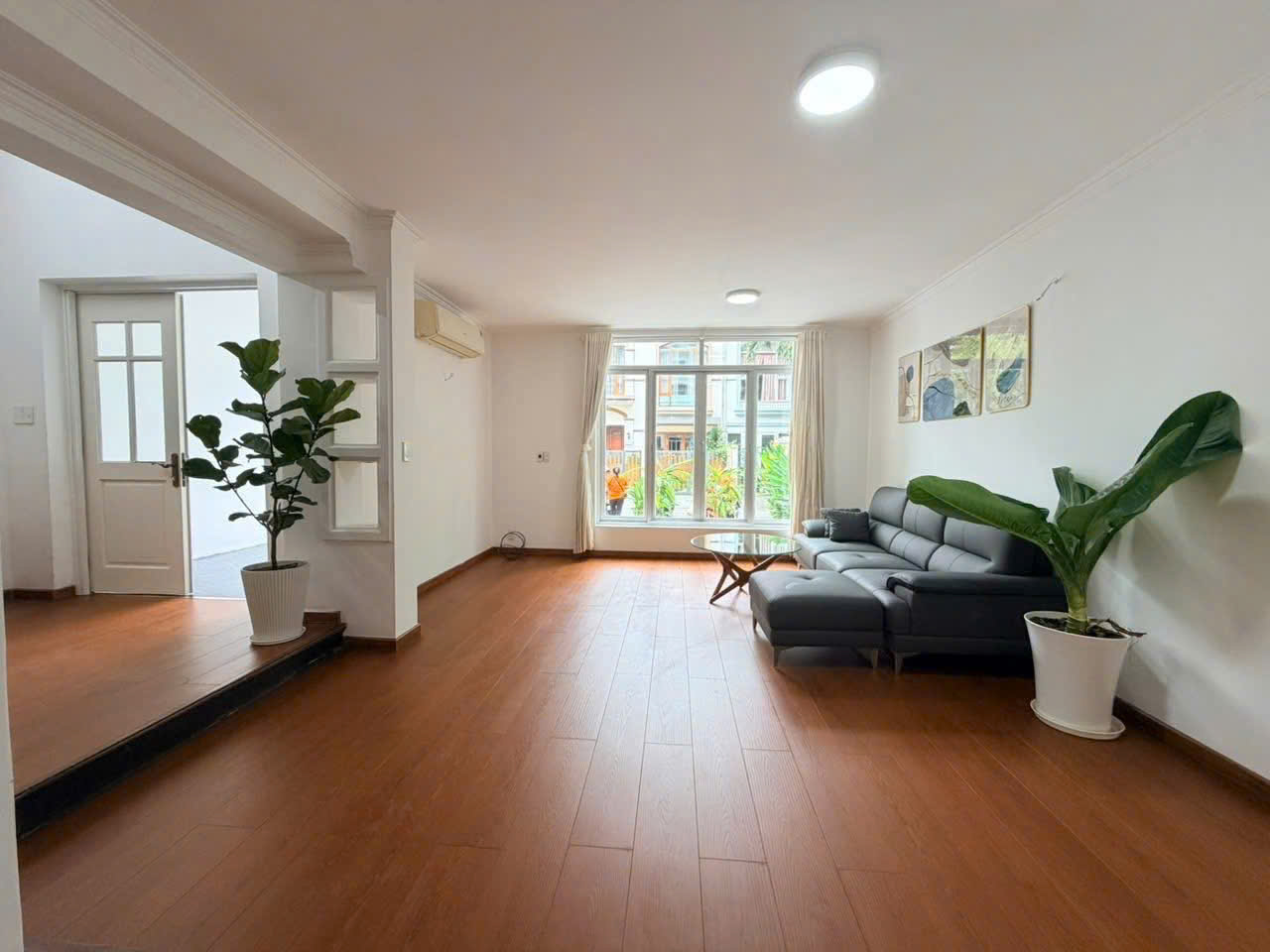 Bán biệt thự Hưng Thái Phú Mỹ Hưng, Quận 7 xây trệt + 2 lầu thiết kế 4 phòng ngủ, hướng Bắc – 126m2 1