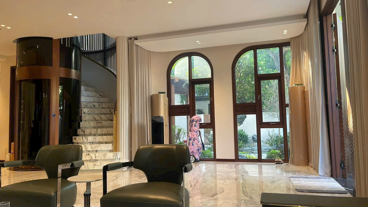 Bán biệt thự Mỹ Phú 1 Phú Mỹ Hưng, Quận 7 căn góc xây 3 tầng thiết kế 4 phòng ngủ – 291.5m2 5