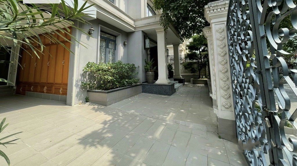 Villa for rent  Nam Long, Phu My Hung in District 7 3