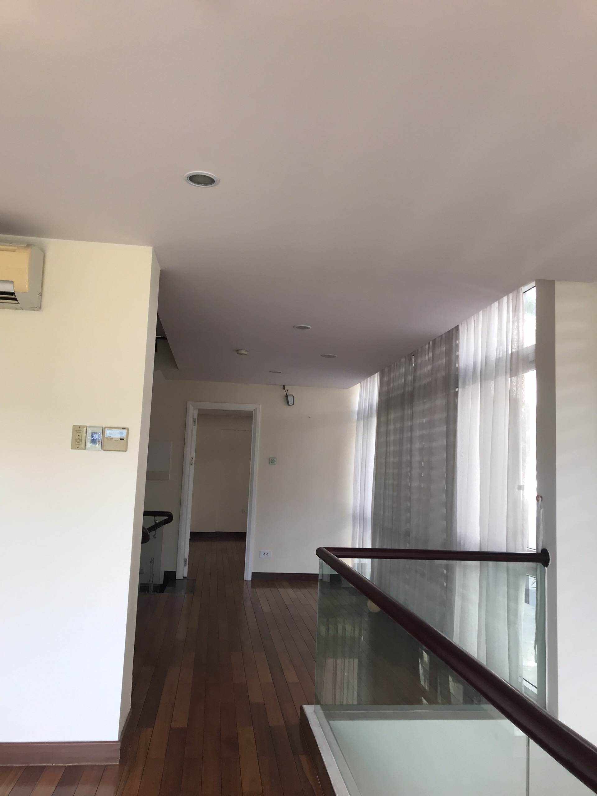 Villa for rent in Nguyen Van Huong, Thao Dien, District 2, with basement, 3 bedrooms 15