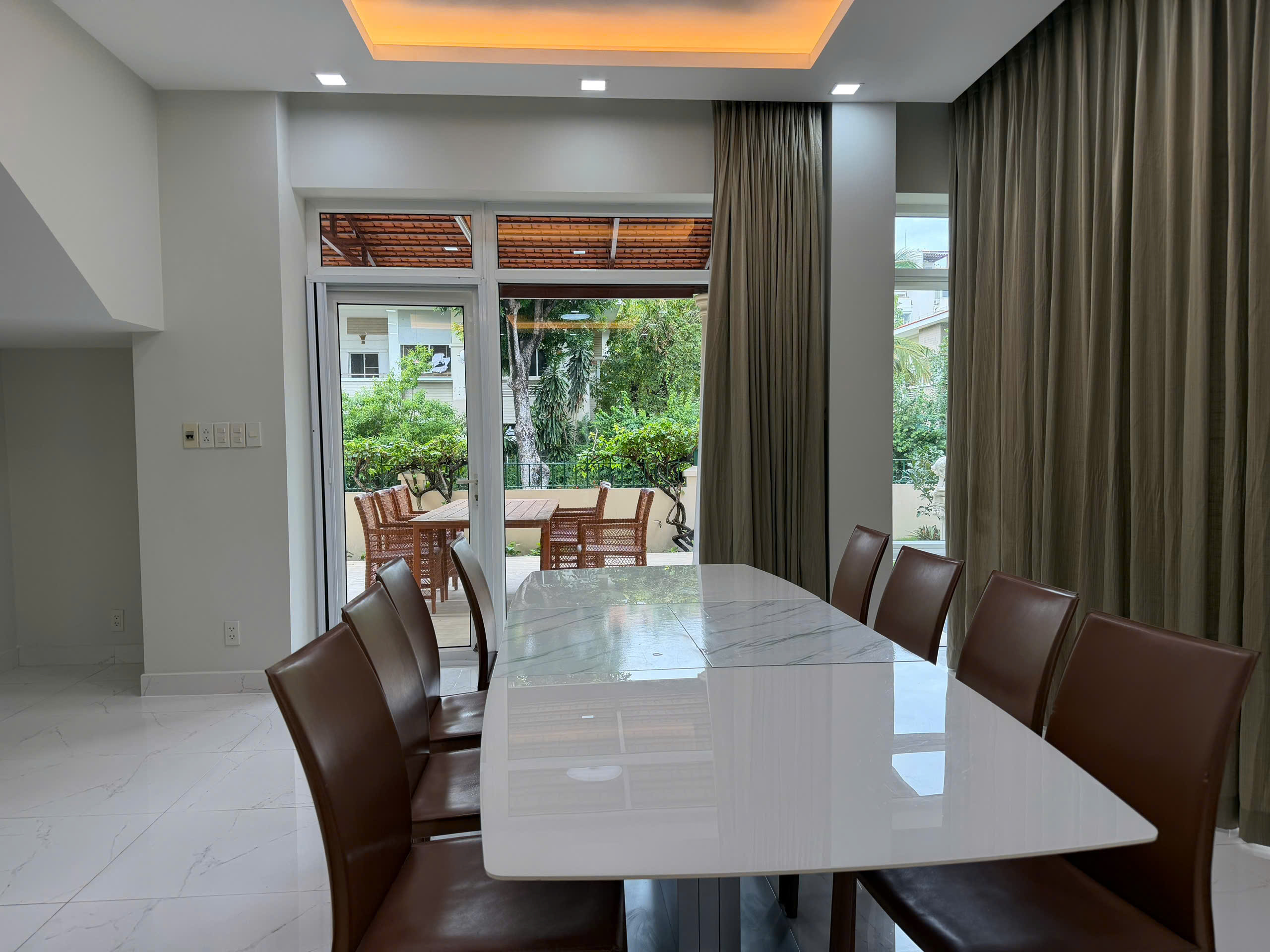 Phu Gia Phu My Hung villa for rent with ground floor + floor with 4 bedrooms garden – 317.3m2 11