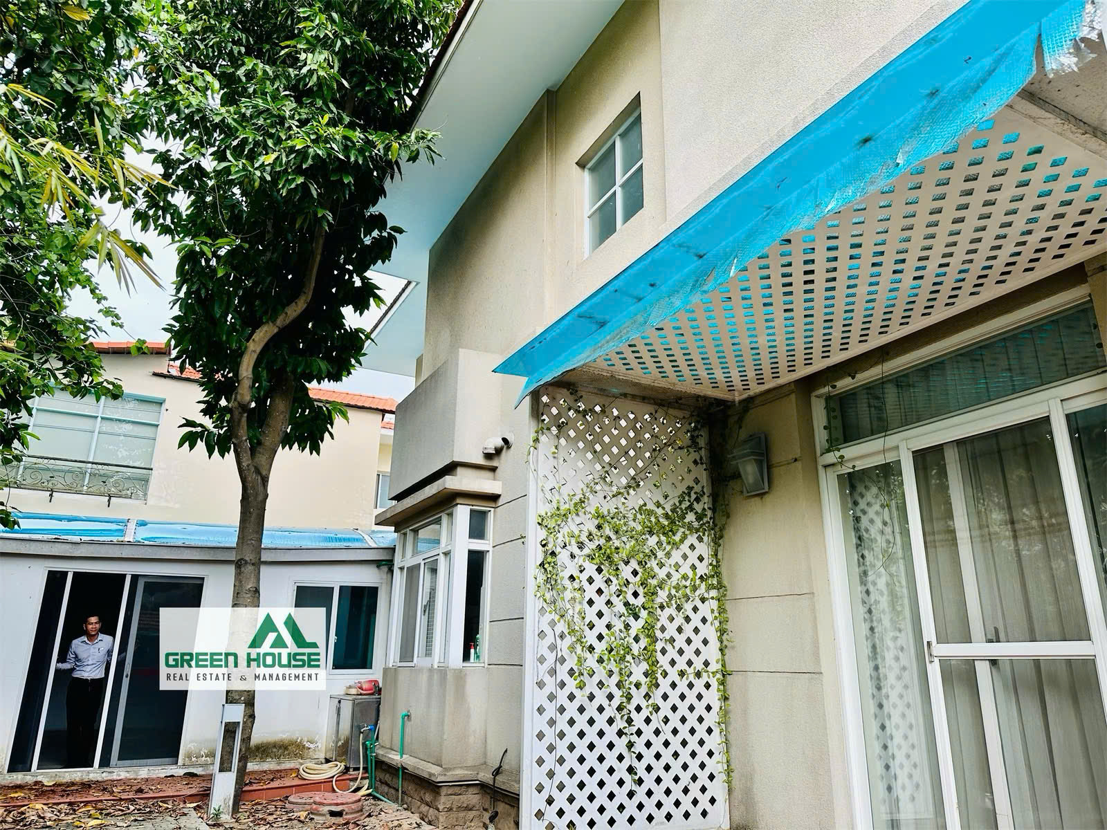 Phu Gia Phu My Hung villa for sale, District 7 corner apartment with 3 facades built on 2 floors facing the East, investment price turned more than 30% – 368m2 7