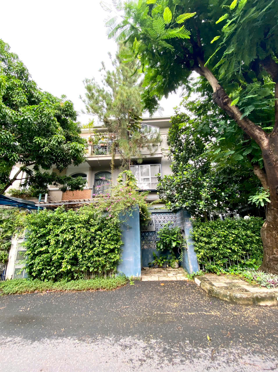 Bán biệt thự song lập Mỹ Gia 1 Phú Mỹ Hưng, Quận 7 xây 3 tầng có 4 phòng ngủ hướng Đông Nam – 220m2 8