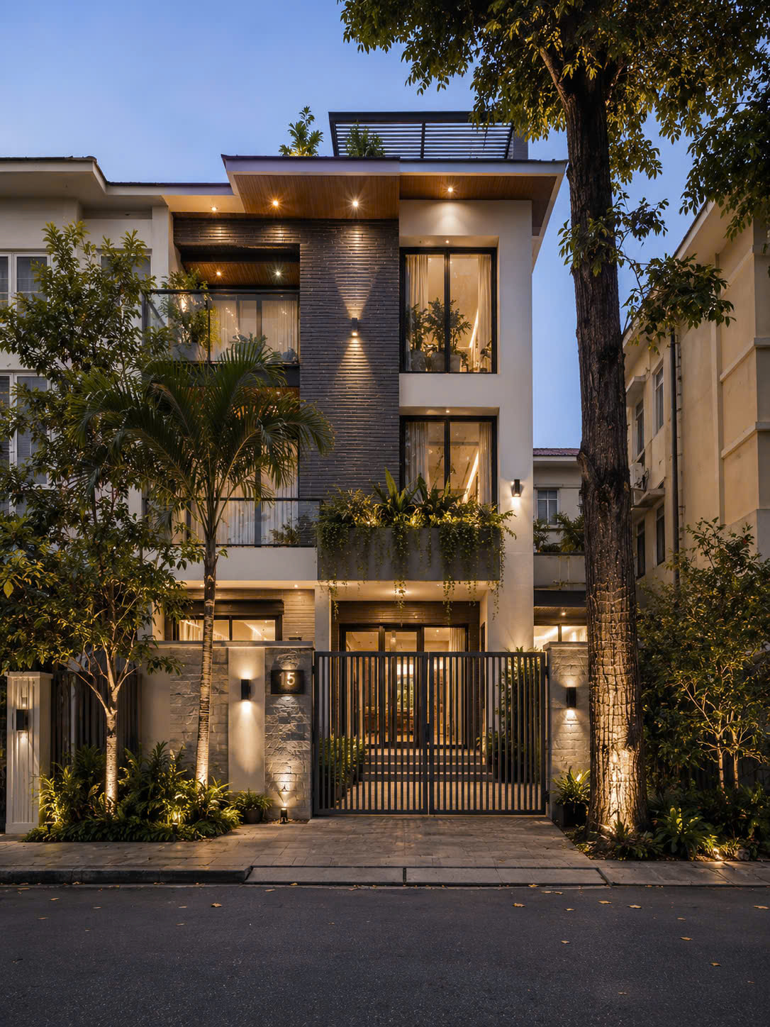 Selling or renting My Kim 2 Phu My Hung duplex villa with 3 floors with 5 bedrooms facing North – 180.5m2 4