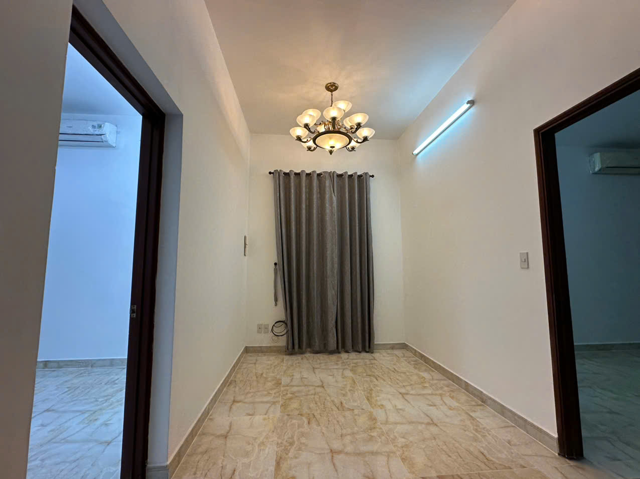 Duplex villa for rent My Kim 2 Phu My Hung, District 7 built on ground + 2 floors with 4 bedrooms 1