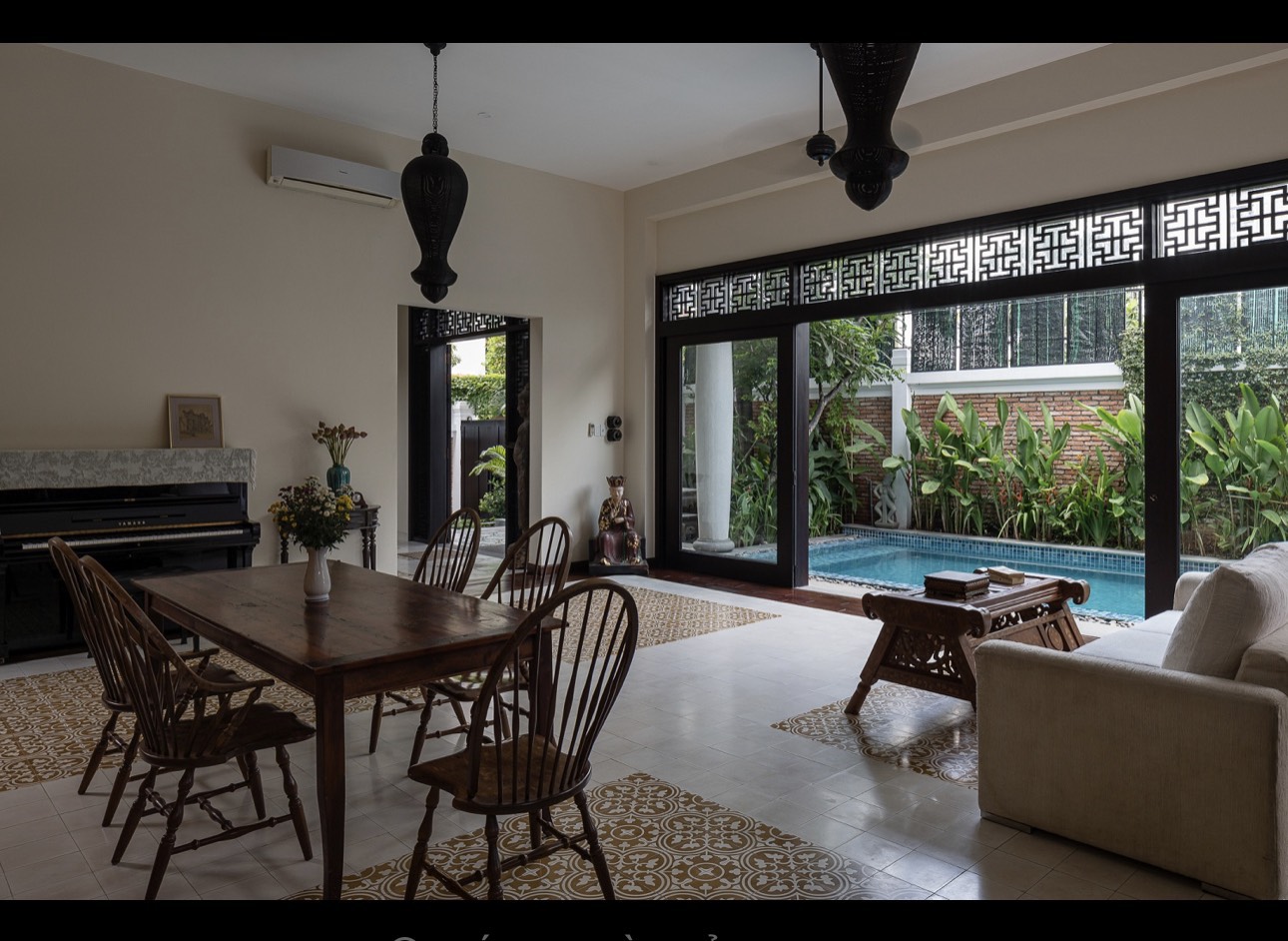 Thao Dien villa for rent, District 2 has 4 bedrooms, swimming pool and garden 2