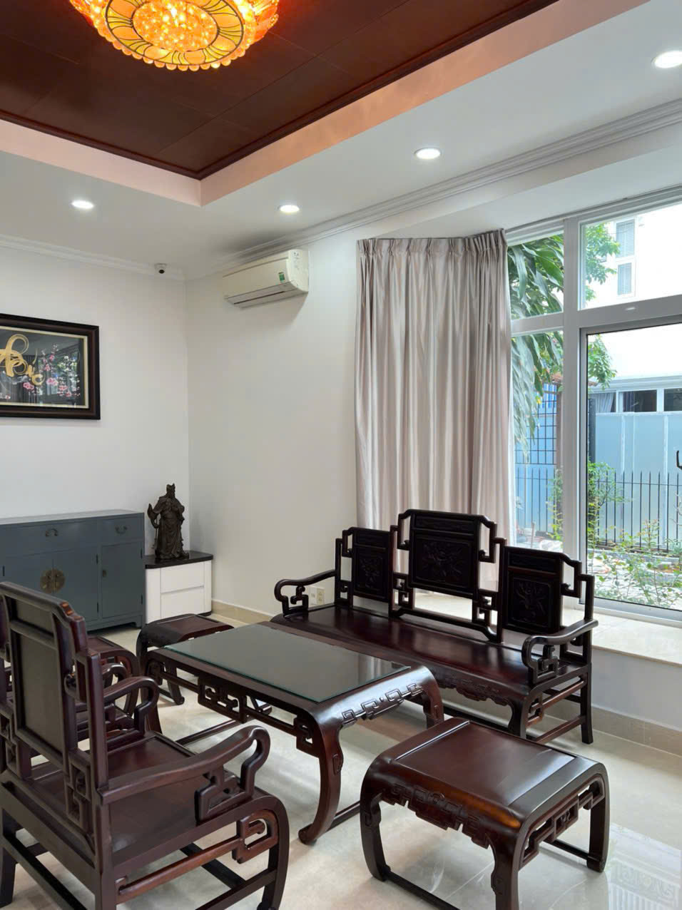 My Phu quadruple villa for rent 1B Phu My Hung, District 7 built 3 floors with 5 bedrooms – 256m2