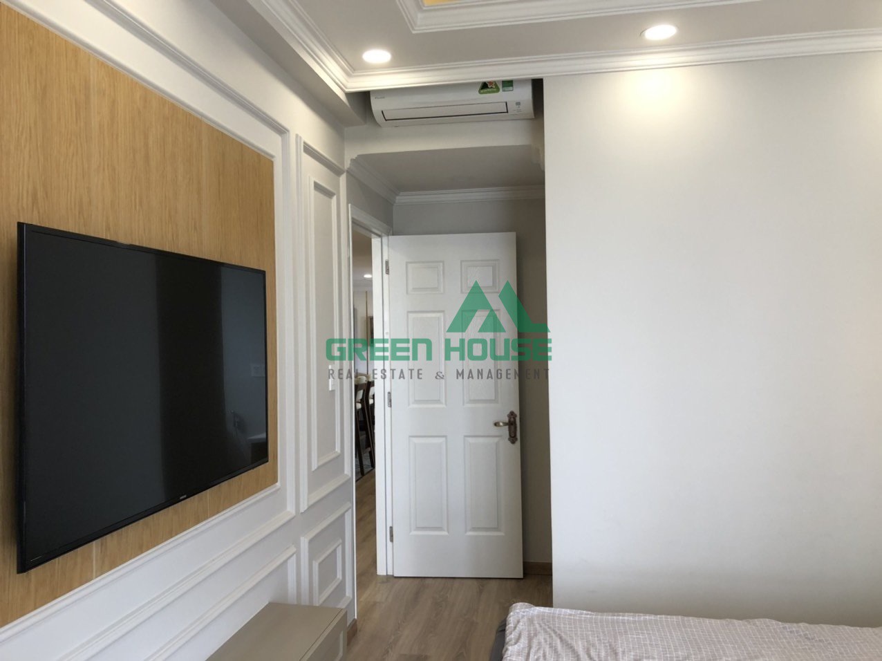 For Rent Hung Phuc Apartment On Nguyen Luong Bang Avenue District 7 9