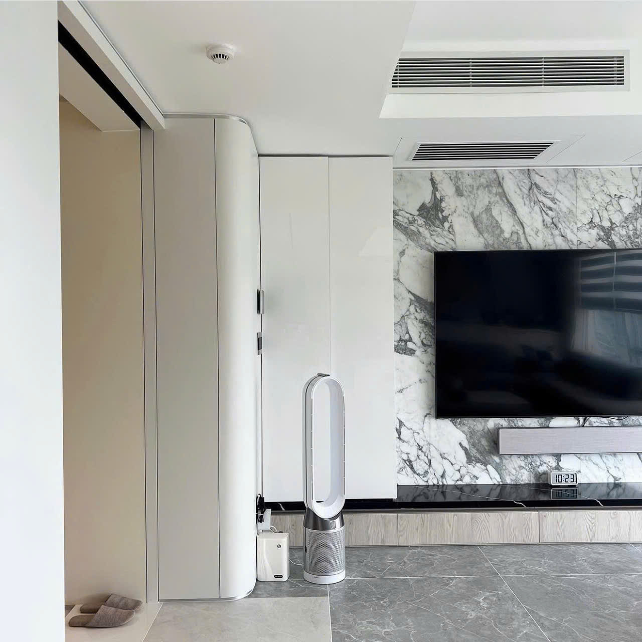 Happy Valley Premier duplex apartment for sale in Phu My Hung, District 7 with 3 bedrooms with 2 parking spaces on the 18th floor – 170m2 8