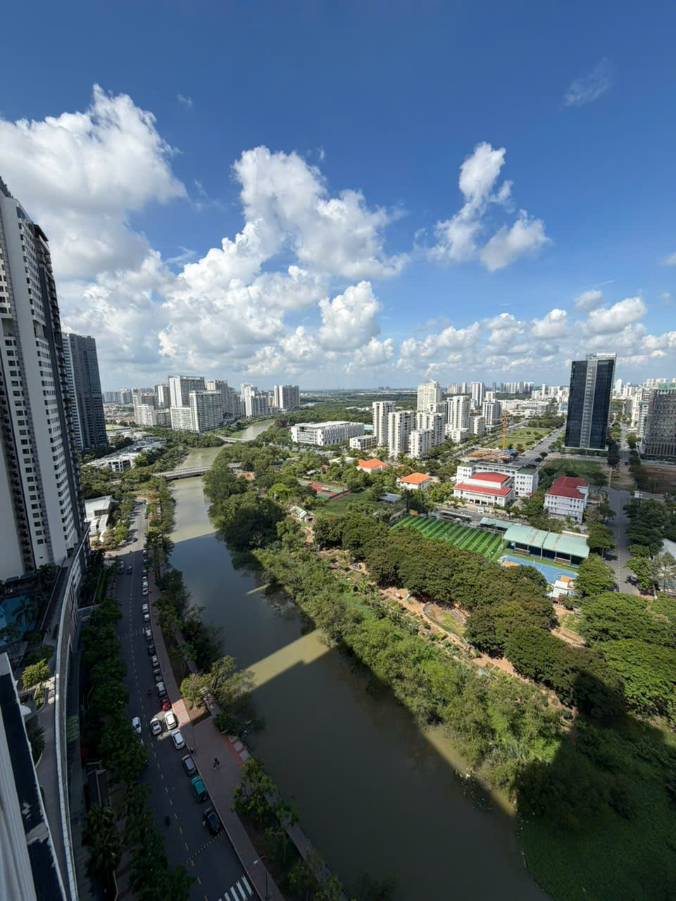 Duplex apartment for rent at The View Riviera Point, District 7 with 3 bedrooms with river view – 137m2 18