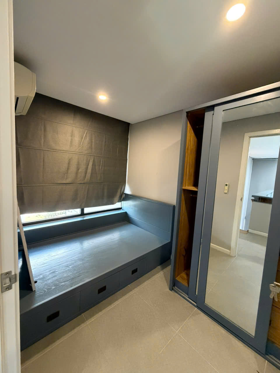 Duplex apartment for rent at The View Riviera Point, District 7 with 3 bedrooms with river view – 137m2 12