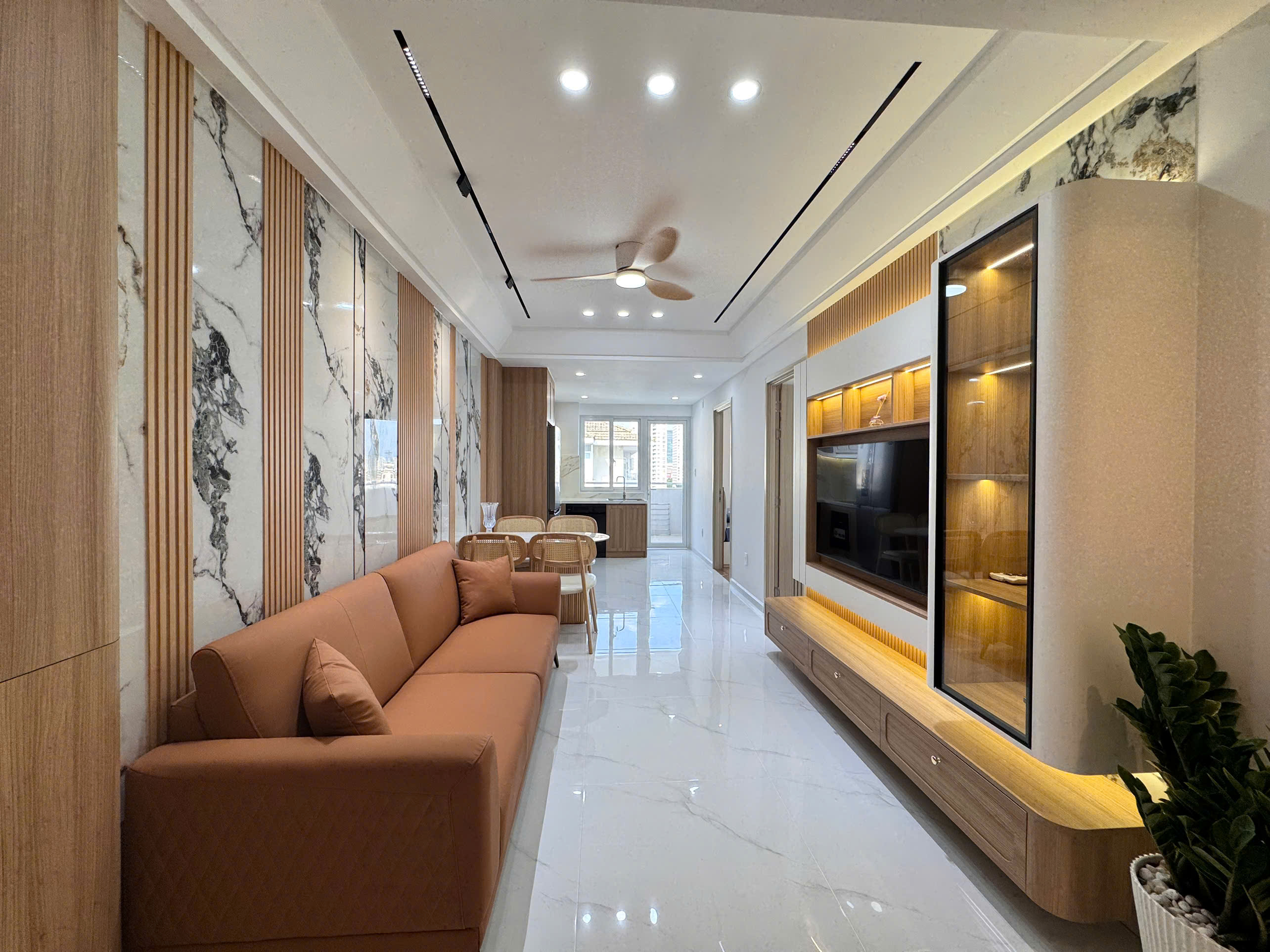Bán căn hộ Hưng Vượng 2 Phú Mỹ Hưng, Quận 7 căn góc có 2 phòng ngủ view thoáng, lầu 8 – 76m2 1