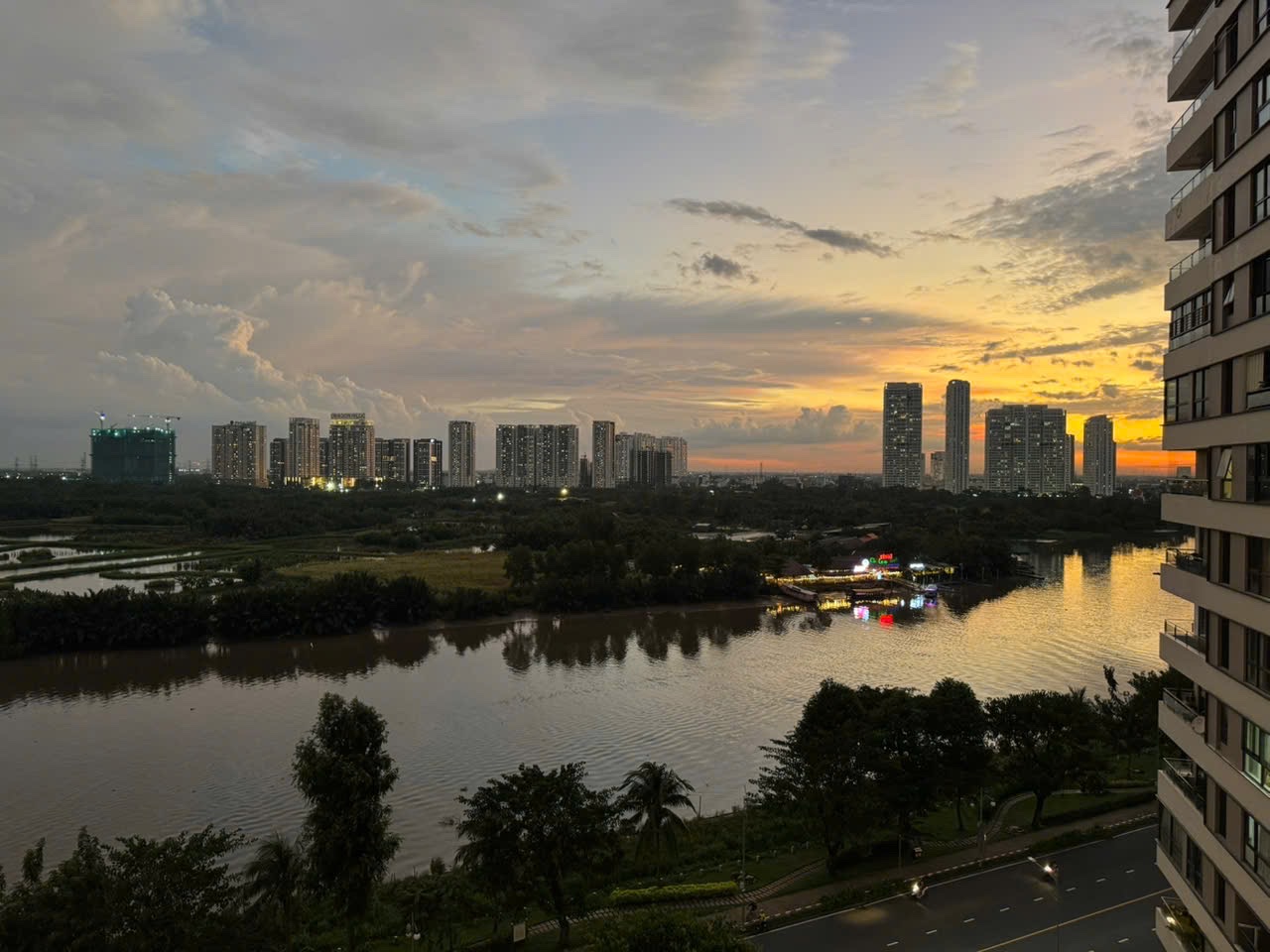 Panorama apartment for sale or rent in Phu My Hung, District 7 with 3 bedrooms, car parking, river view – 146.6m2 11