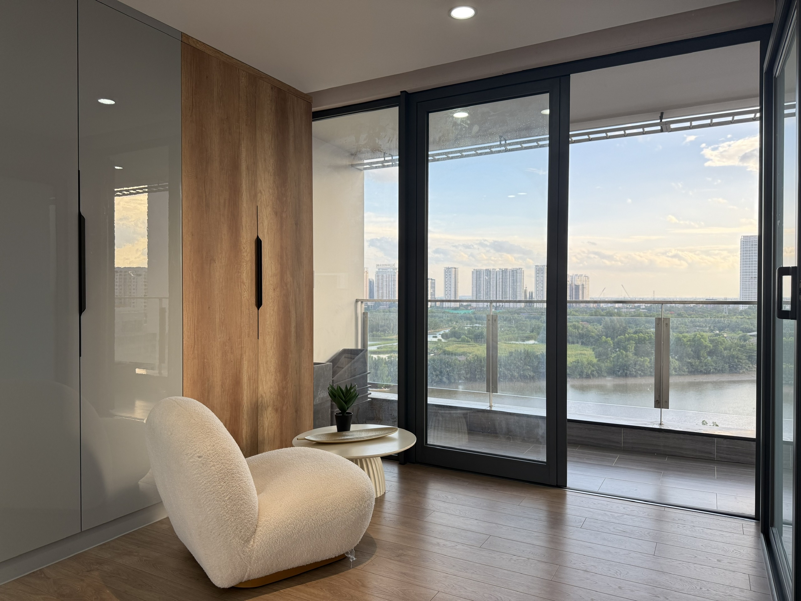 Cho thuê căn hộ The Panorama Phú Mỹ Hưng thiết kế 3 phòng ngủ view sông lầu 11 – 146m2 14