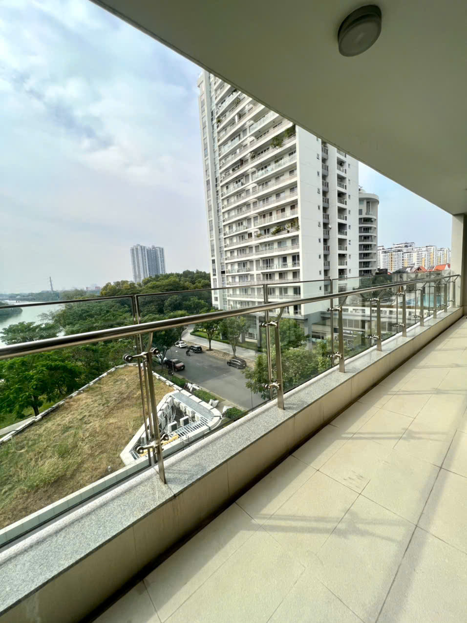 Cho thuê căn hộ cao cấp Riverpark Premier Phú Mỹ Hưng có 3 phòng ngủ, view sông, nội thất đẹp 5