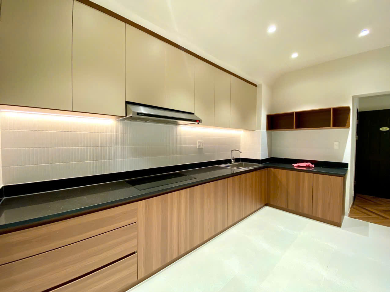 Cho thuê căn hộ Riverside Residence Phú Mỹ Hưng, Quận 7 nhà mới thiết kế 3 phòng ngủ, lầu 6 – 140m2 2