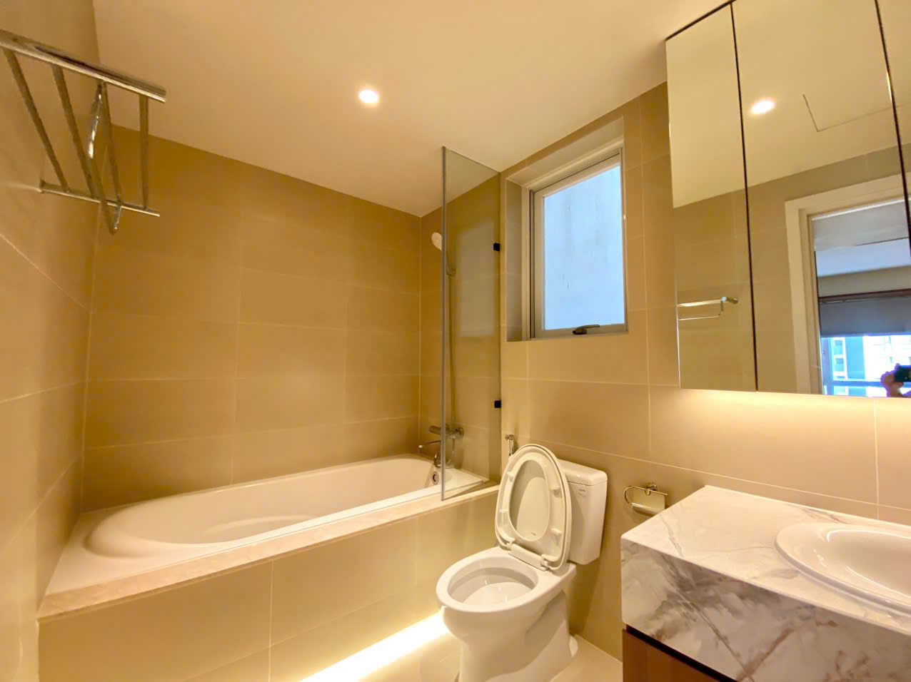 Cho thuê căn hộ Riverside Residence Phú Mỹ Hưng, Quận 7 nhà mới thiết kế 3 phòng ngủ, lầu 6 – 140m2 14