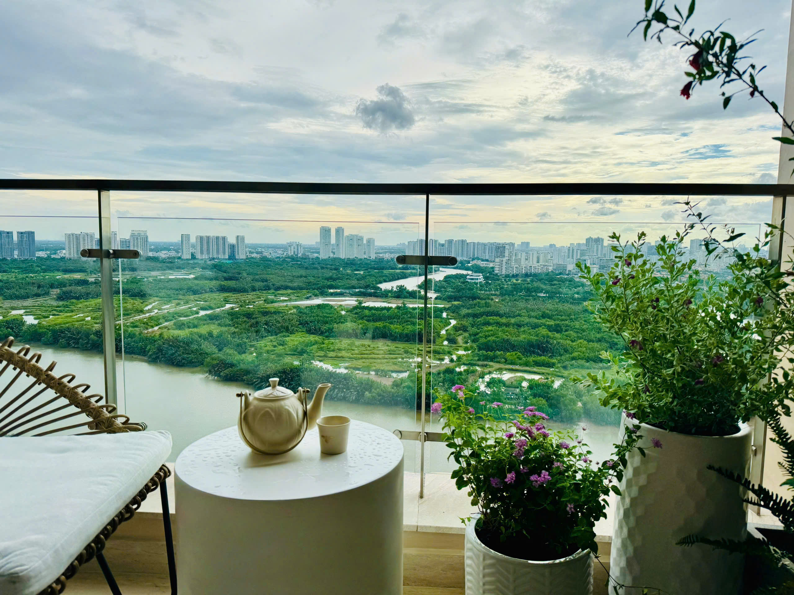 Bán căn hộ Riverside Residence Phú Mỹ Hưng thiết kế 3 phòng ngủ nội thất cao cấp, view sông – 146m2 15