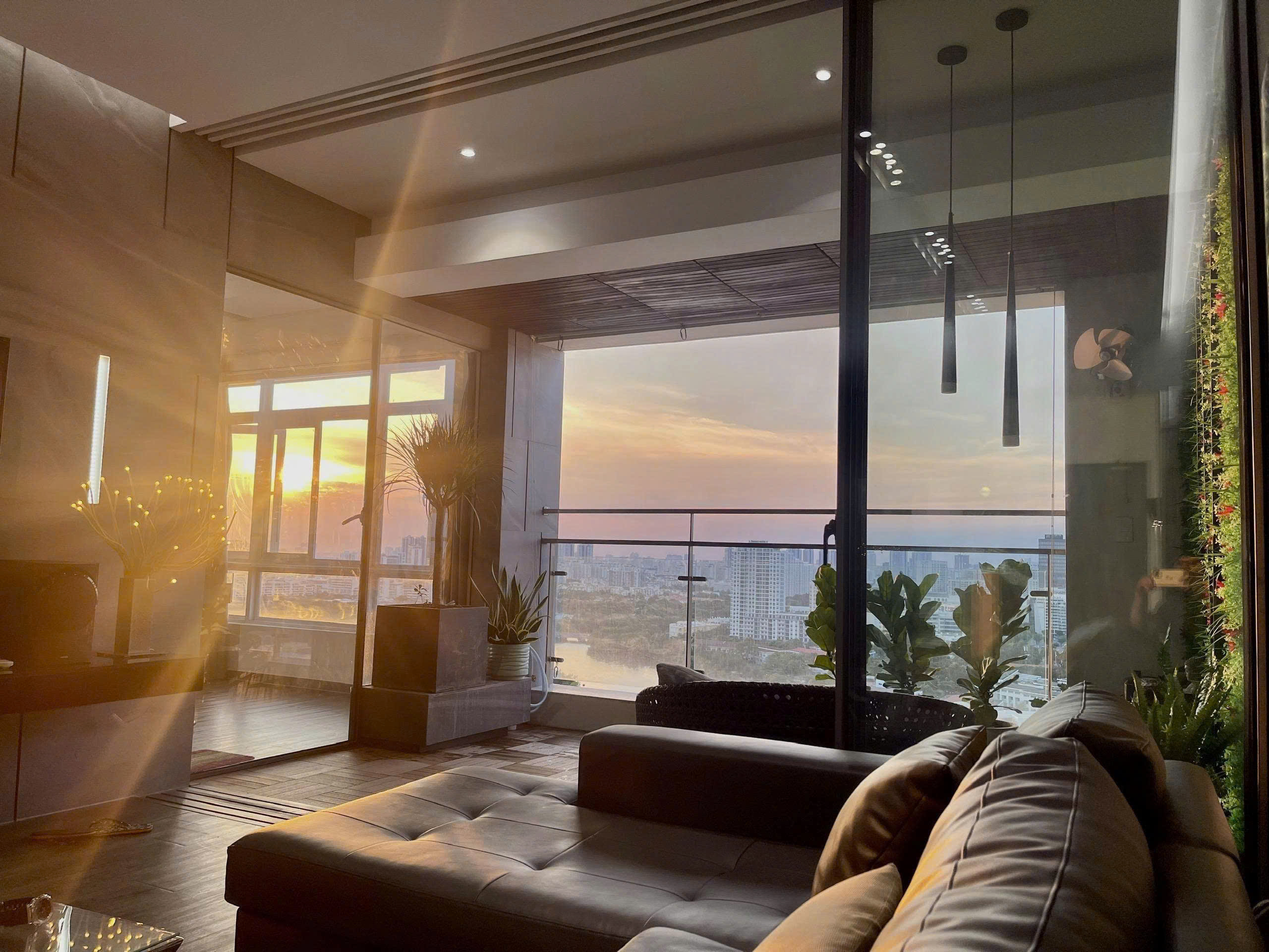 Bán căn hộ Riverside Residence Phú Mỹ Hưng thiết kế 3 phòng ngủ view sông – 146m2 6