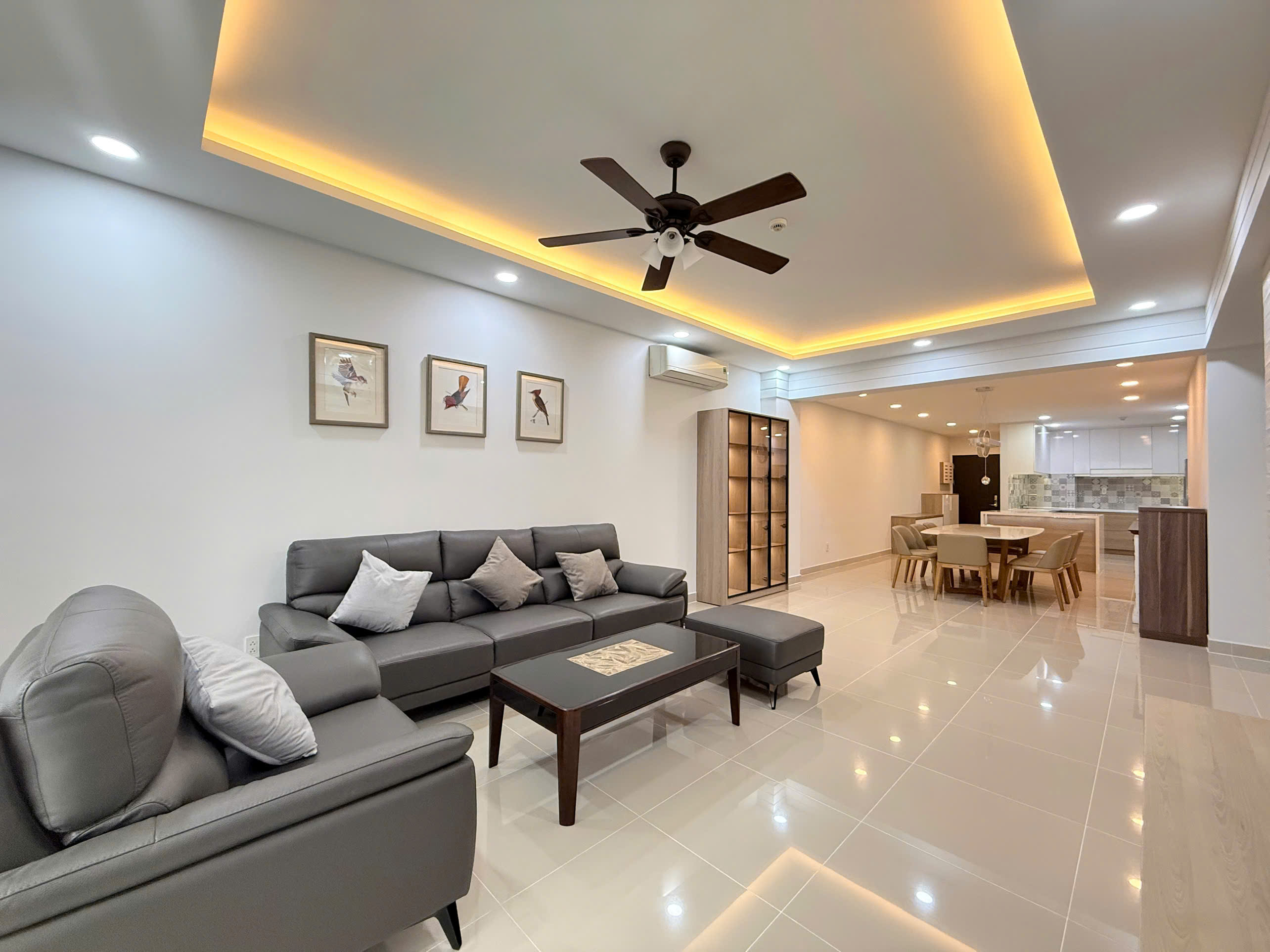 Selling or renting Riverside Residence Phu My Hung apartment with 3 bedrooms river view – 146m2