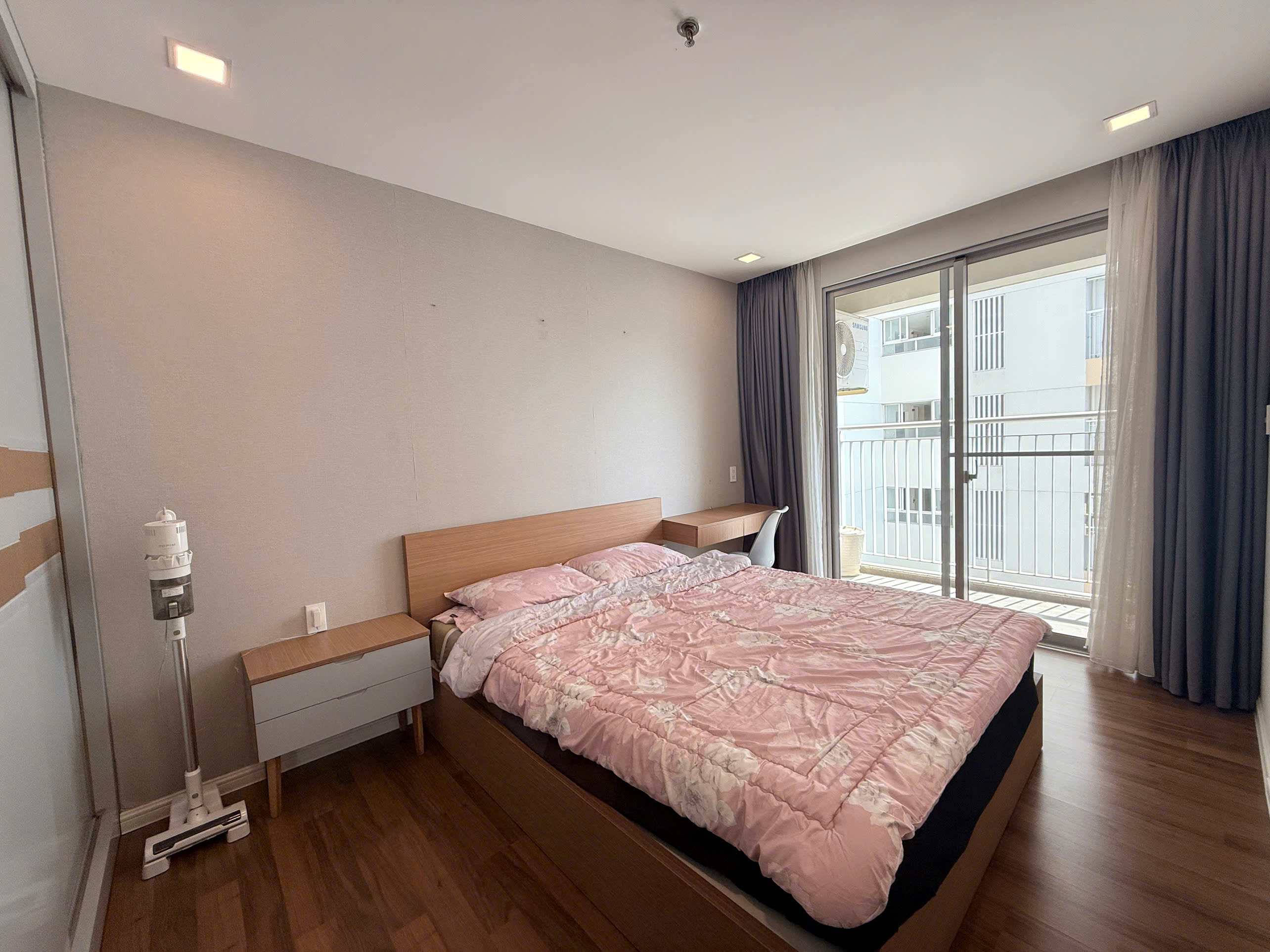 Scenic Valley Phu My Hung apartment for sale, District 7 with 2 bedrooms with beautiful interior – 107m2 11