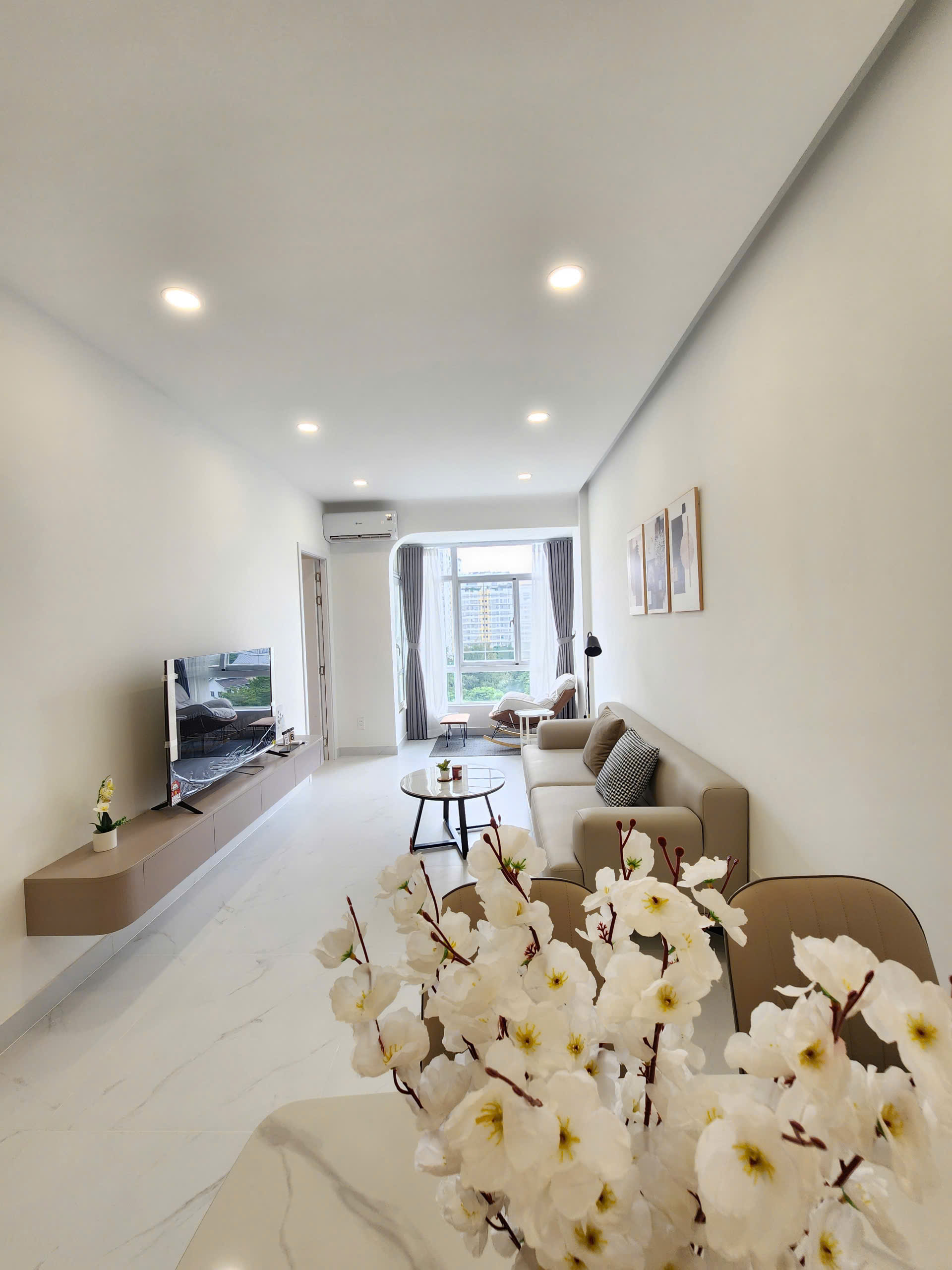 Sky Garden 3 Phu My Hung apartment for rent, District 7, newly designed 2 bedrooms with pool view – 56m2 13