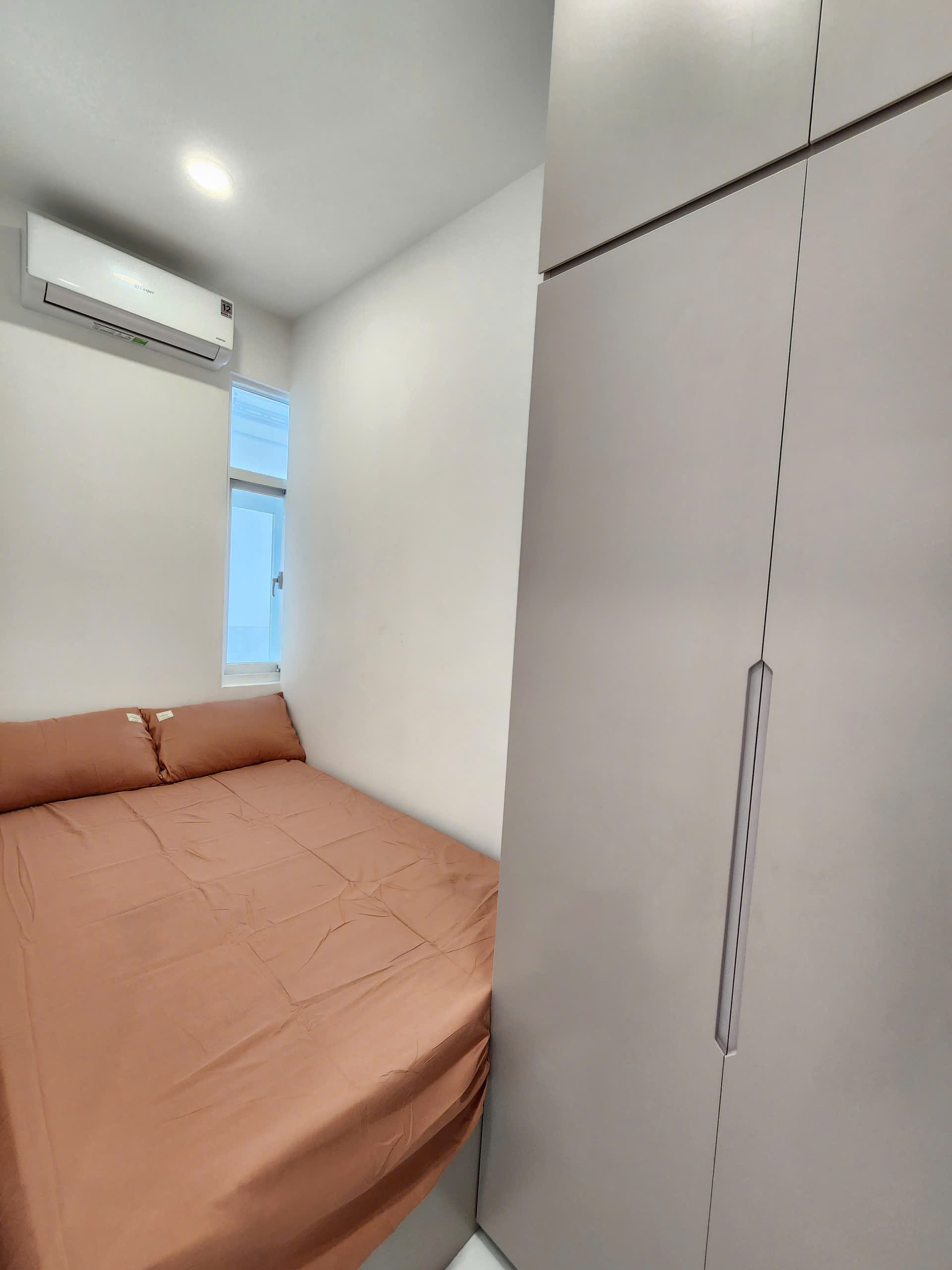 Sky Garden 3 Phu My Hung apartment for rent, District 7, newly designed 2 bedrooms with pool view – 56m2 12