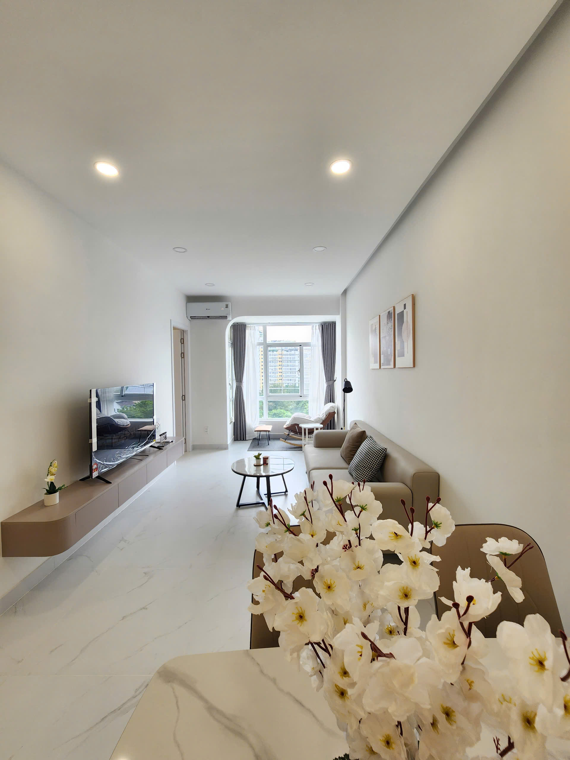 Sky Garden 3 Phu My Hung apartment for rent, District 7, newly designed 2 bedrooms with pool view – 56m2 11