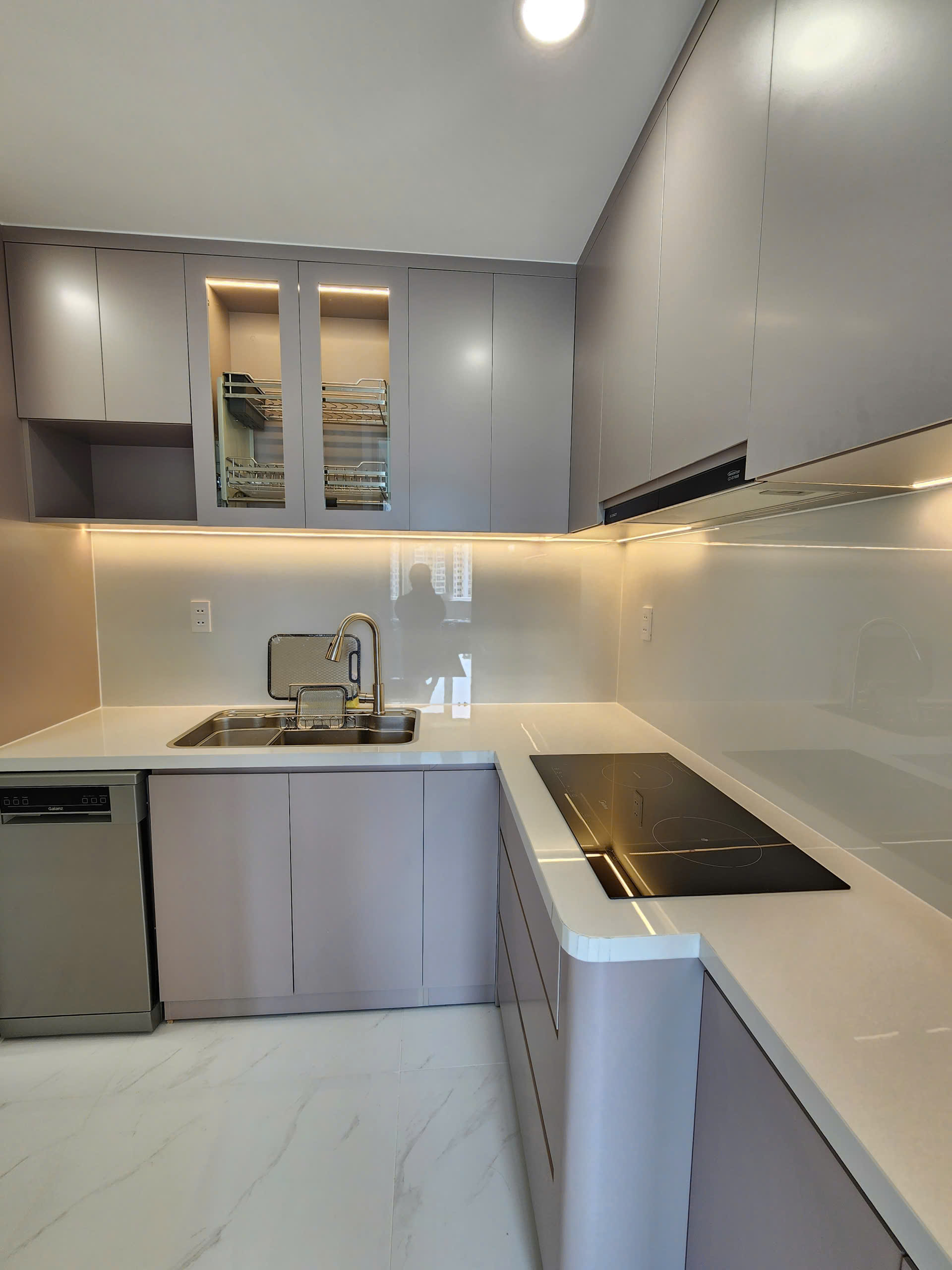 Sky Garden 3 Phu My Hung apartment for rent, District 7, newly designed 2 bedrooms with pool view – 56m2 10