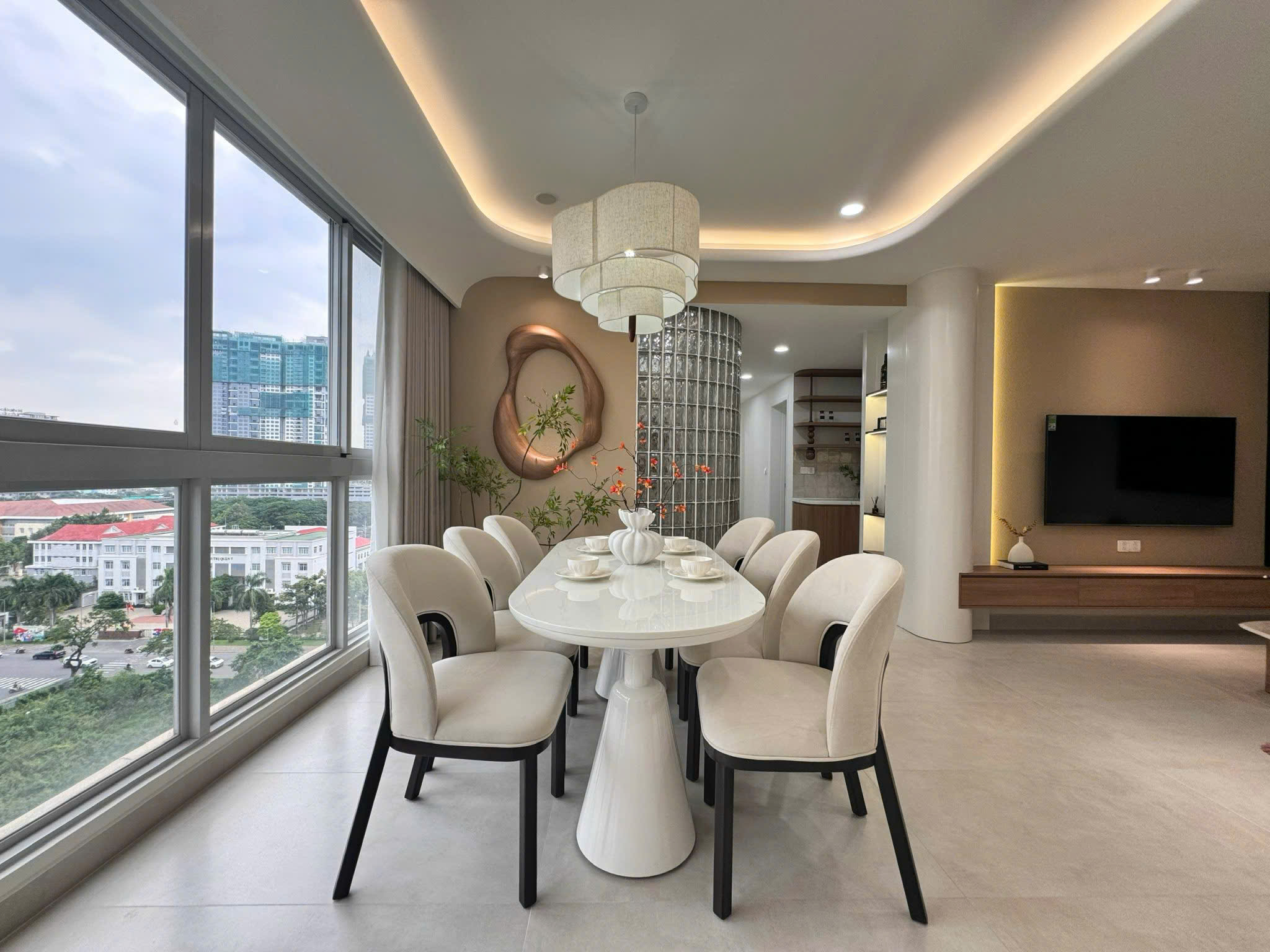 Star Hill Phu My Hung apartment for rent, District 7 with 2 bedrooms with car parking space, middle floor – 102m2