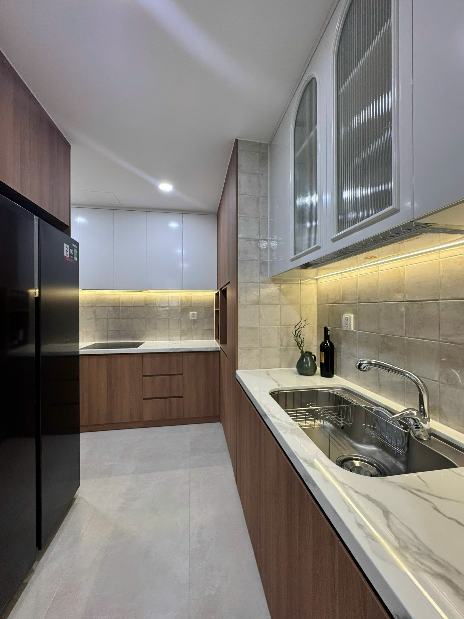Star Hill Phu My Hung apartment for rent, District 7 with 2 bedrooms with car parking space, middle floor – 102m2 3