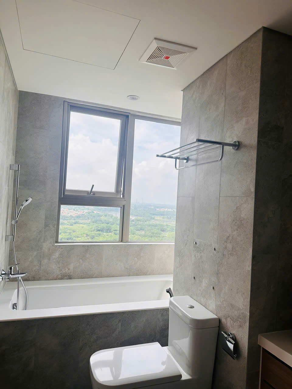 Cho thuê căn hộ The Horizon Phú Mỹ Hưng, Quận 7 thiết kế 3 phòng ngủ view sông, lầu 18 – 113.68m2 3