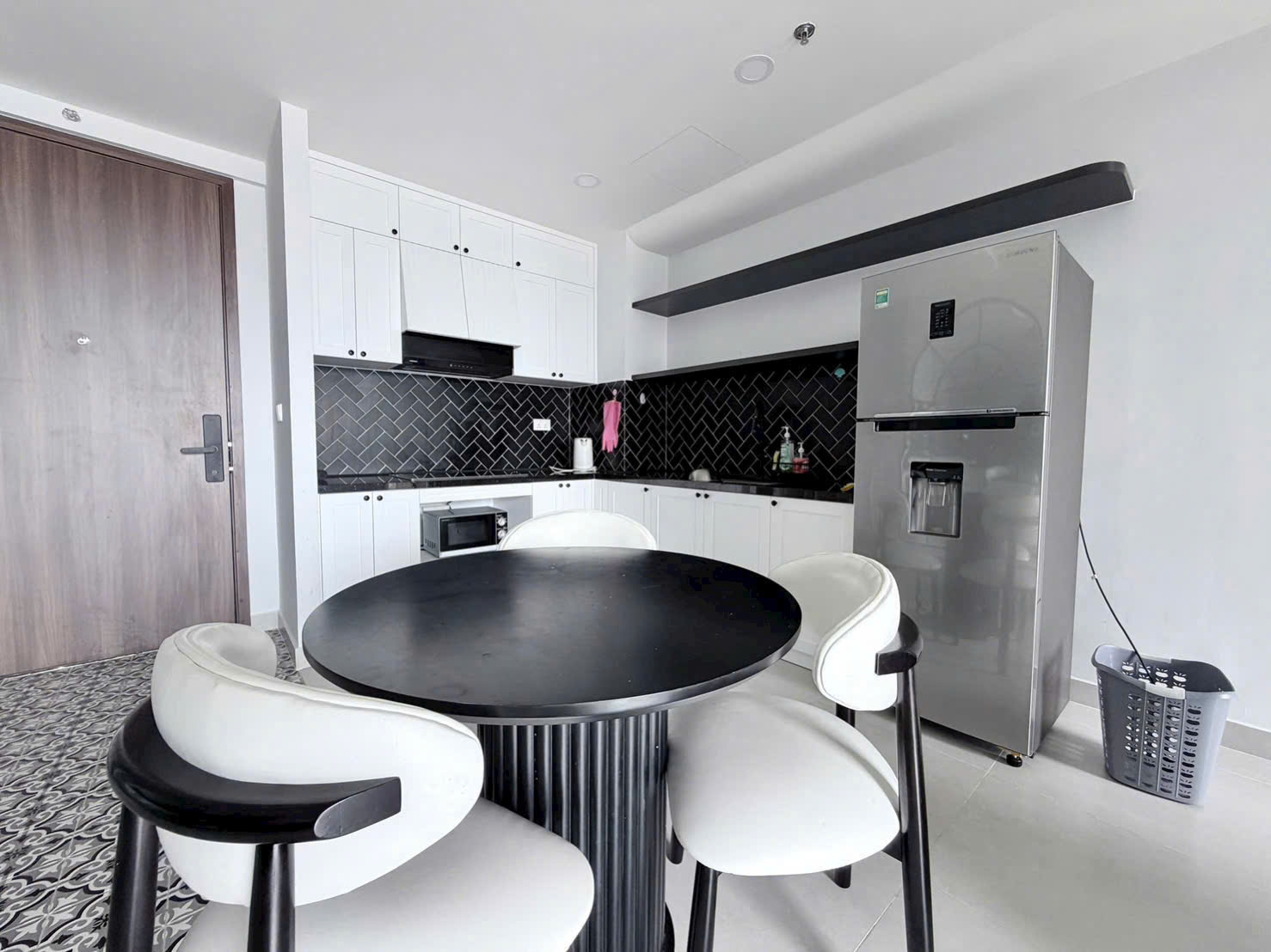 Selling or renting The Infiniti Riviera Point apartment in Tan My Ward with 2 bedrooms with river view – 80m2 2