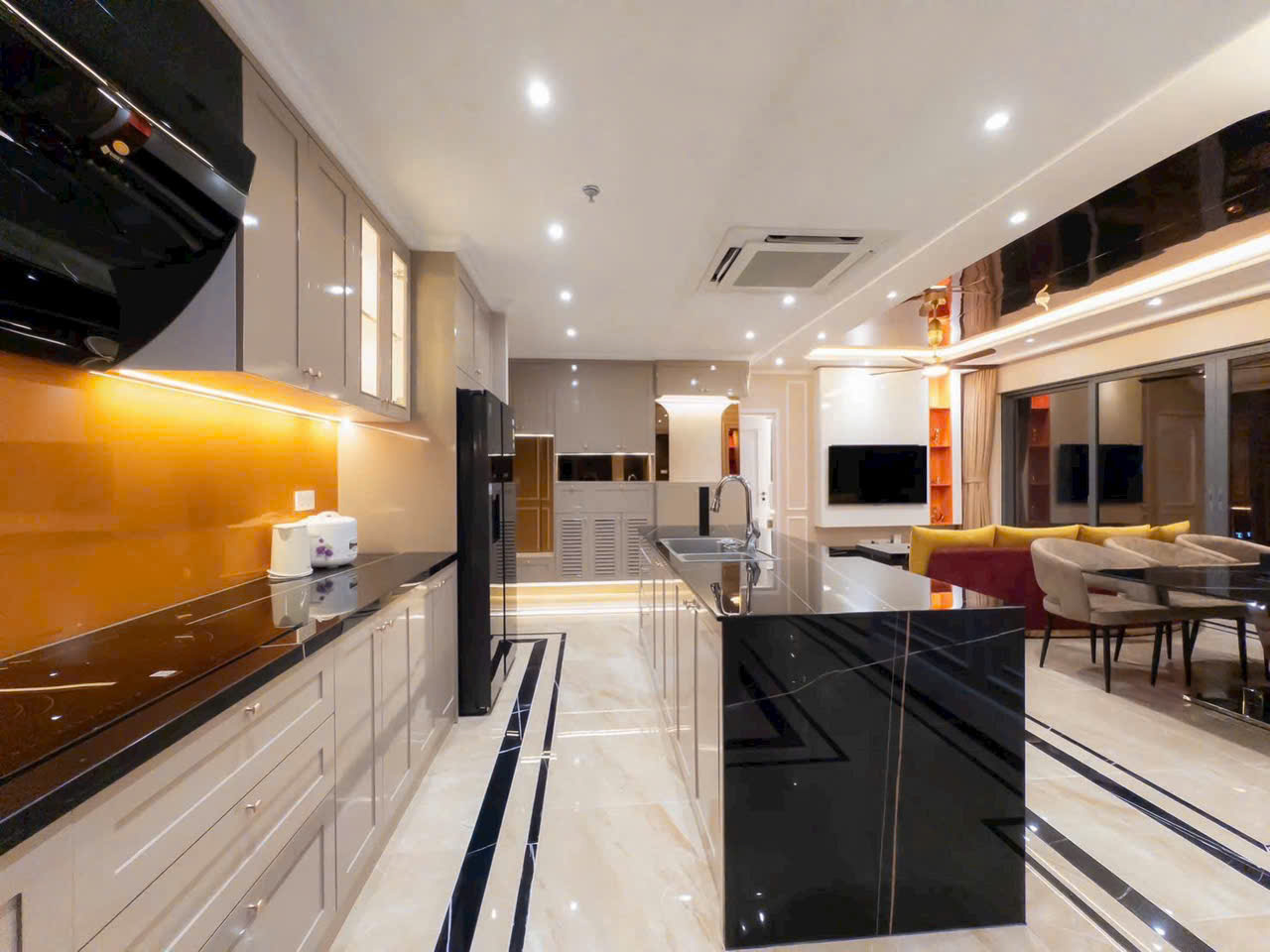 Cho thuê căn hộ The Infiniti Riviera Point Quận 7 thiết kế 3 phòng ngủ – 135m2 12
