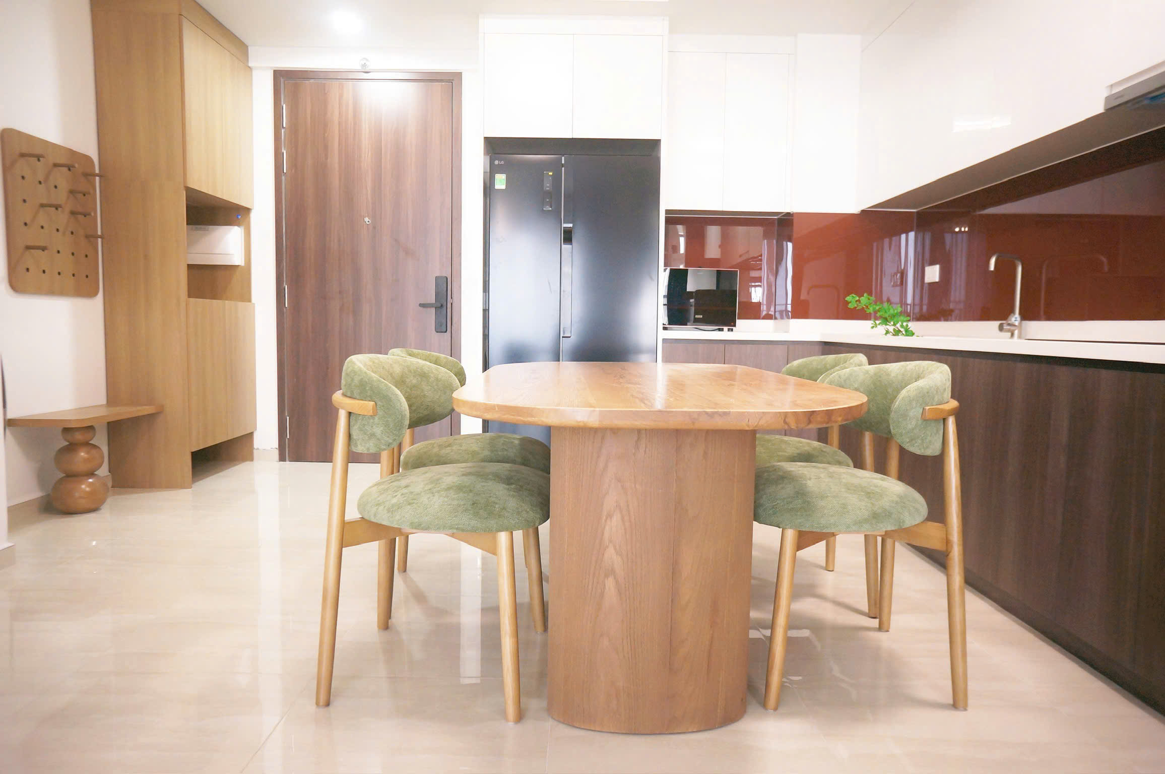 Cho thuê căn hộ The Infiniti Riviera Point Quận 7 nhà mới thiết kế 2 phòng ngủ tháp T9 lầu 31 – 91m2