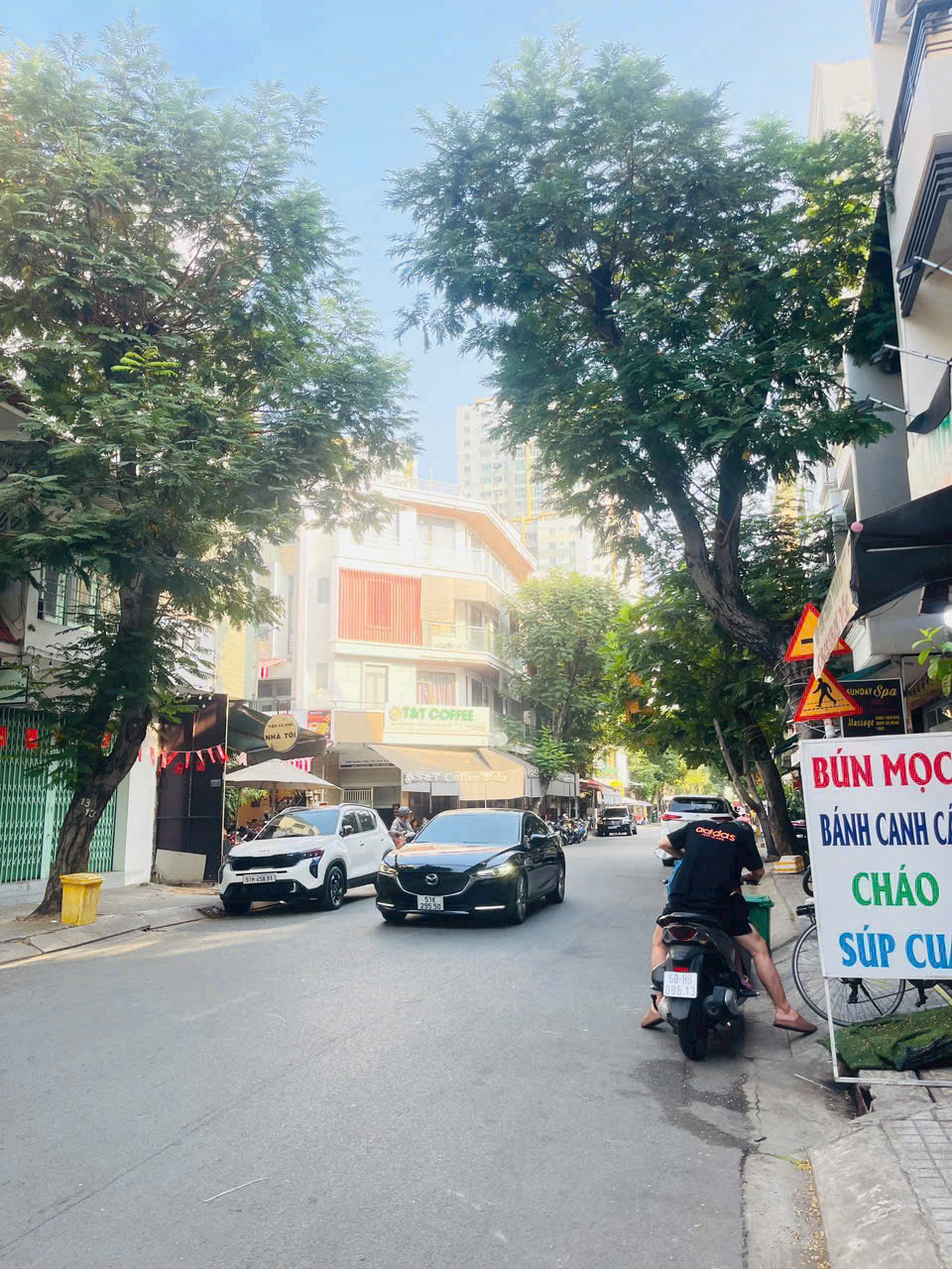 Land for sale in front of Phu My Residential Area, Tan My Ward, adjacent to Phu My Hung, is for rent 15 million/month – 100m2 1