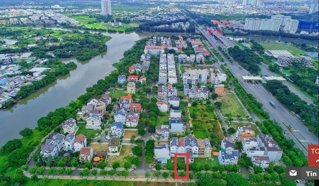 Land for sale in Sadeco residential area along the river, District 7 with river view, east – 126m2 2